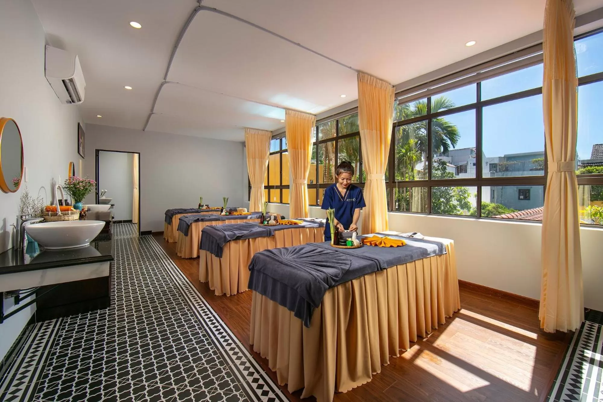 Spa and wellness centre/facilities, Bed in La Charm Hoi An Hotel & Spa