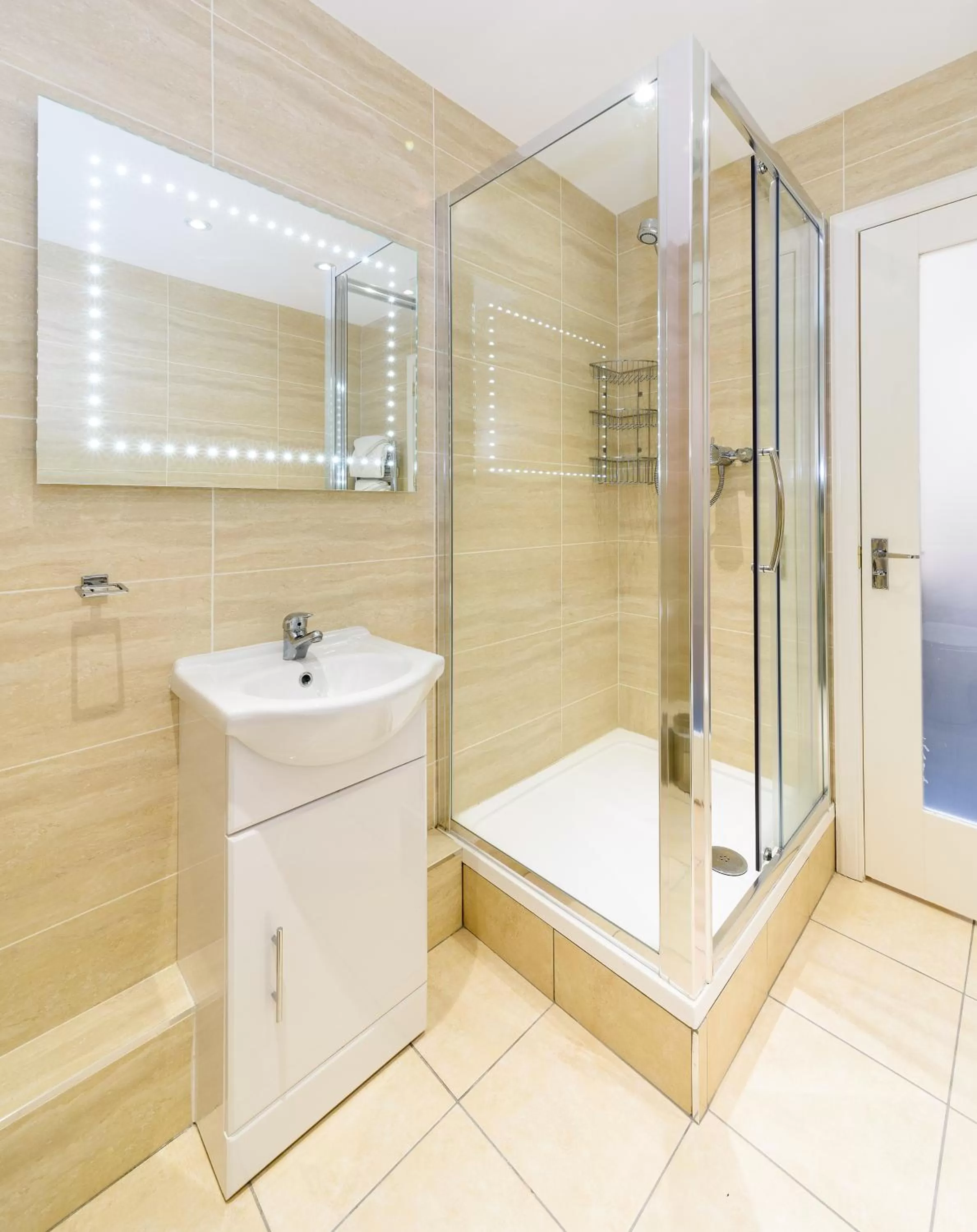 Bathroom in The Atholl Palace