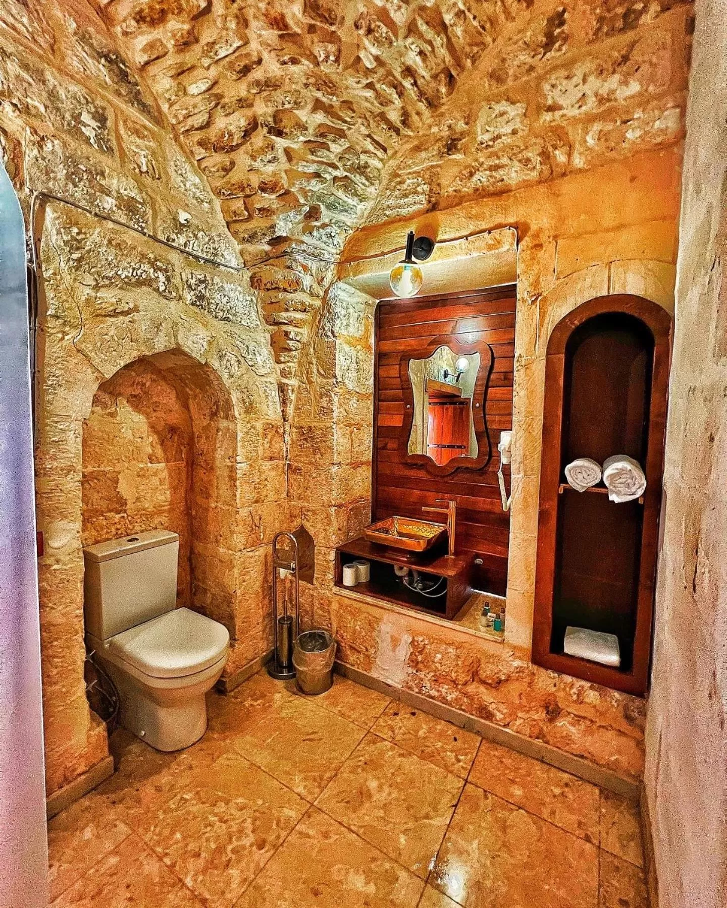 Toilet in Fairouz Konak Otel