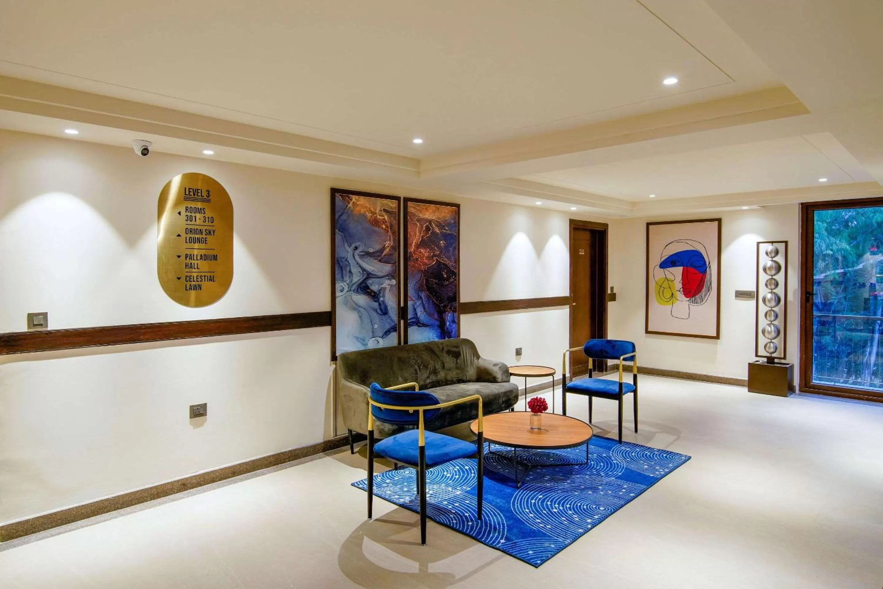 Lobby or reception in Comfort Inn Dehradun