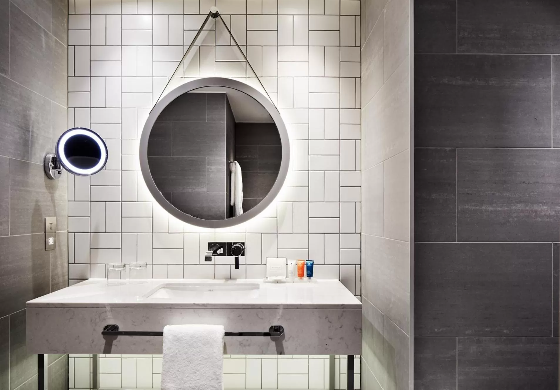 Toilet in Hyatt Regency Manchester