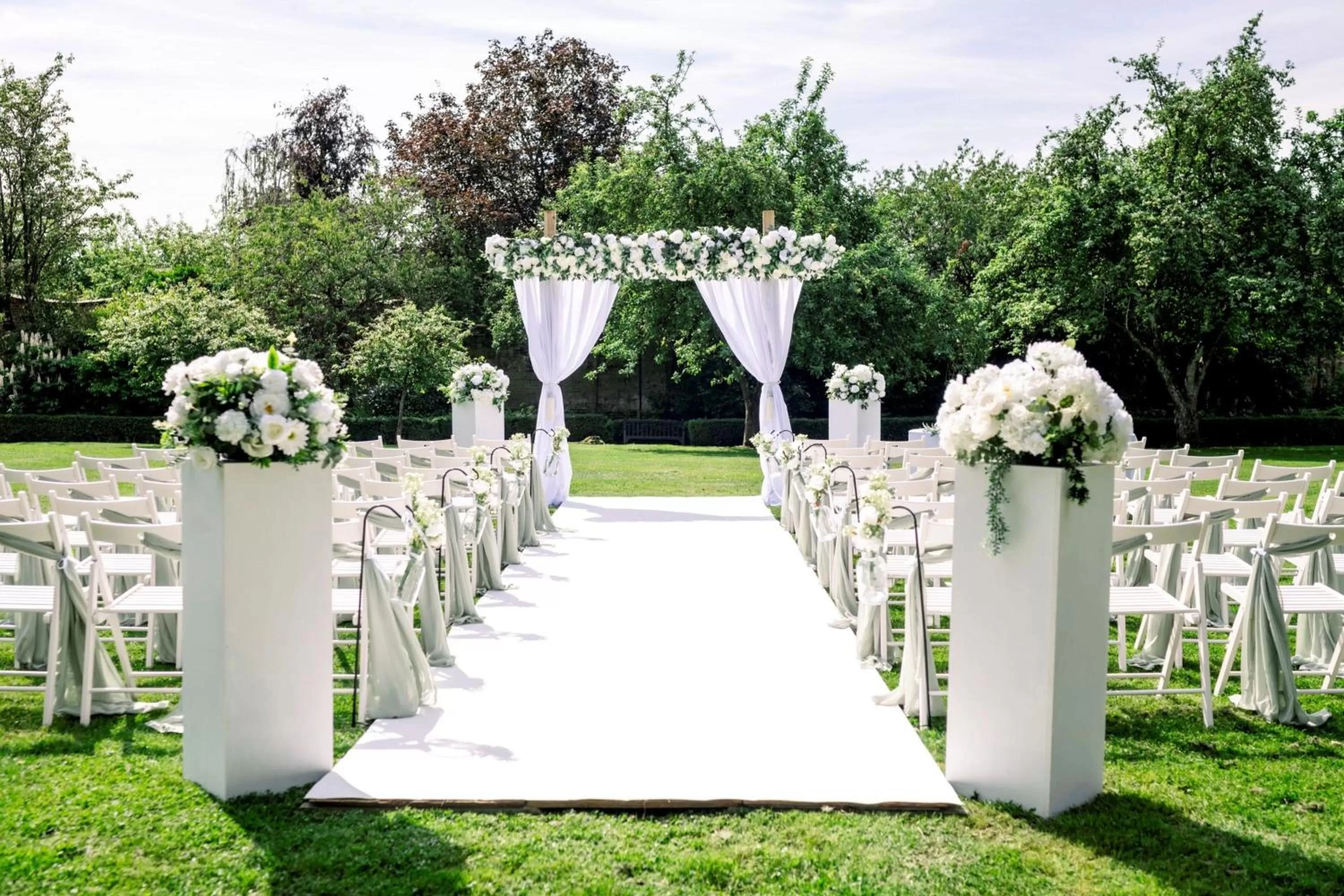 Banquet/Function facilities in Hanbury Manor Marriott Hotel & Country Club