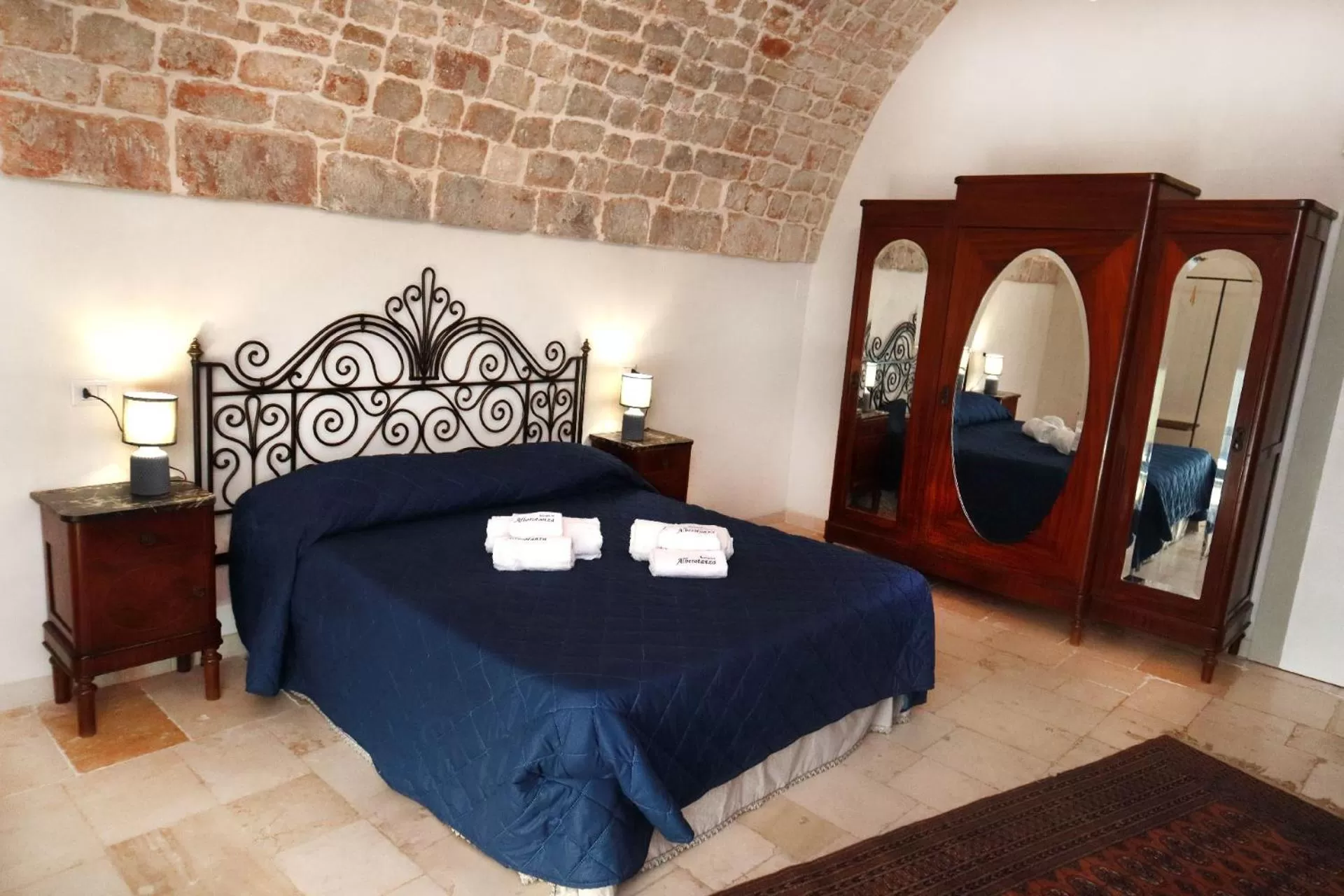 Bed in Agriturismo Masseria Alberotanza