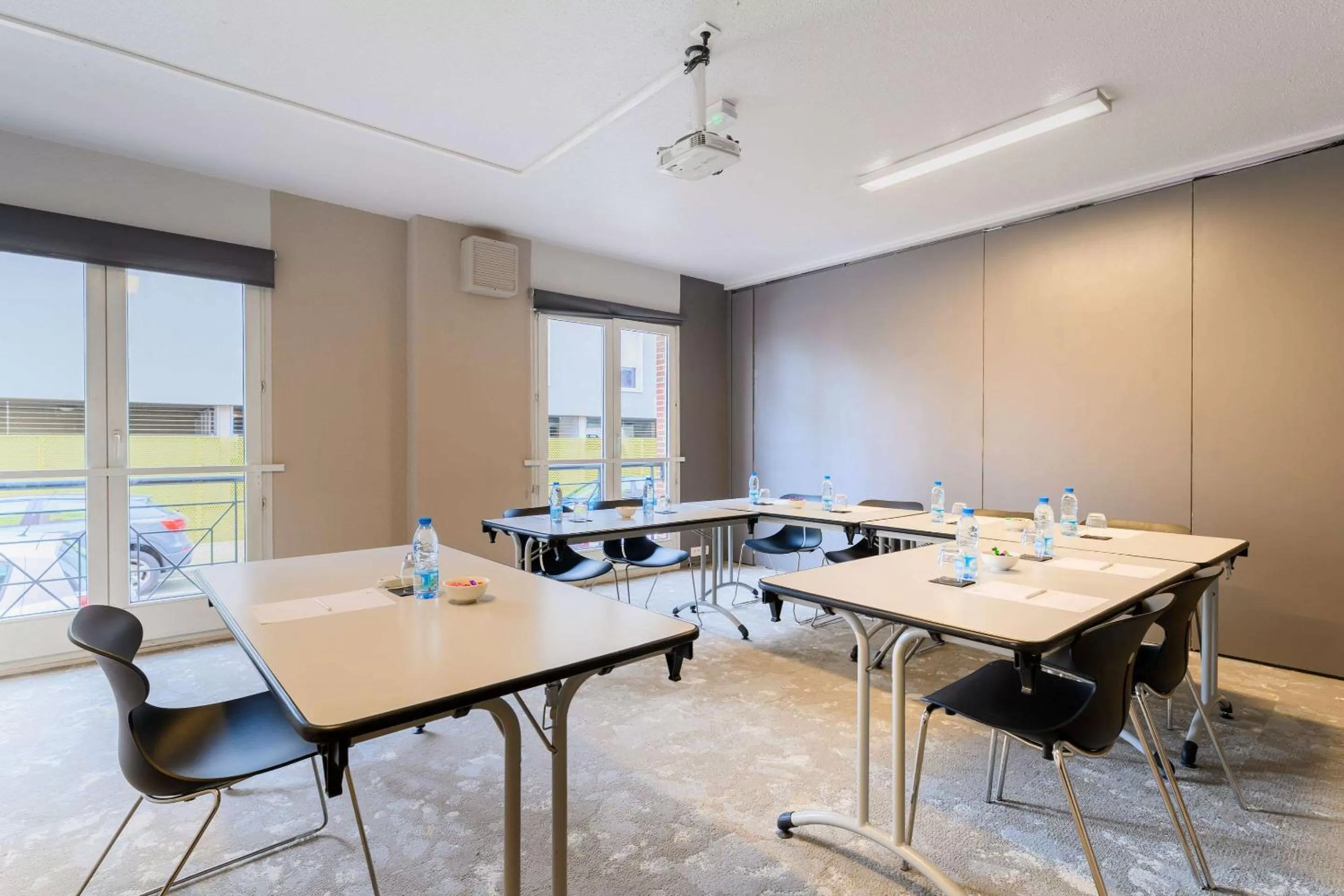 Living room in Kyriad Lille Gare - Grand Palais