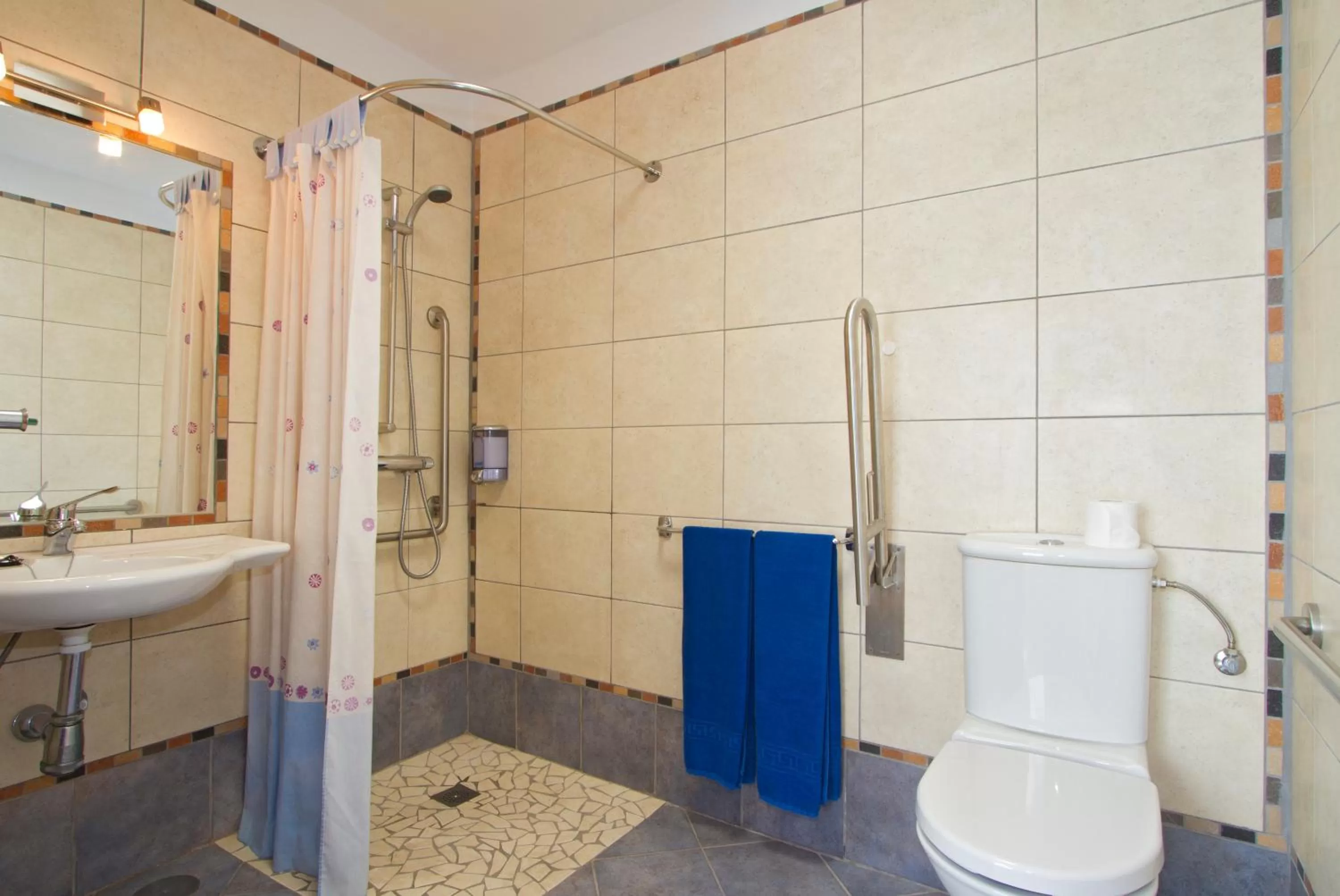 Bathroom in Nautilus Lanzarote