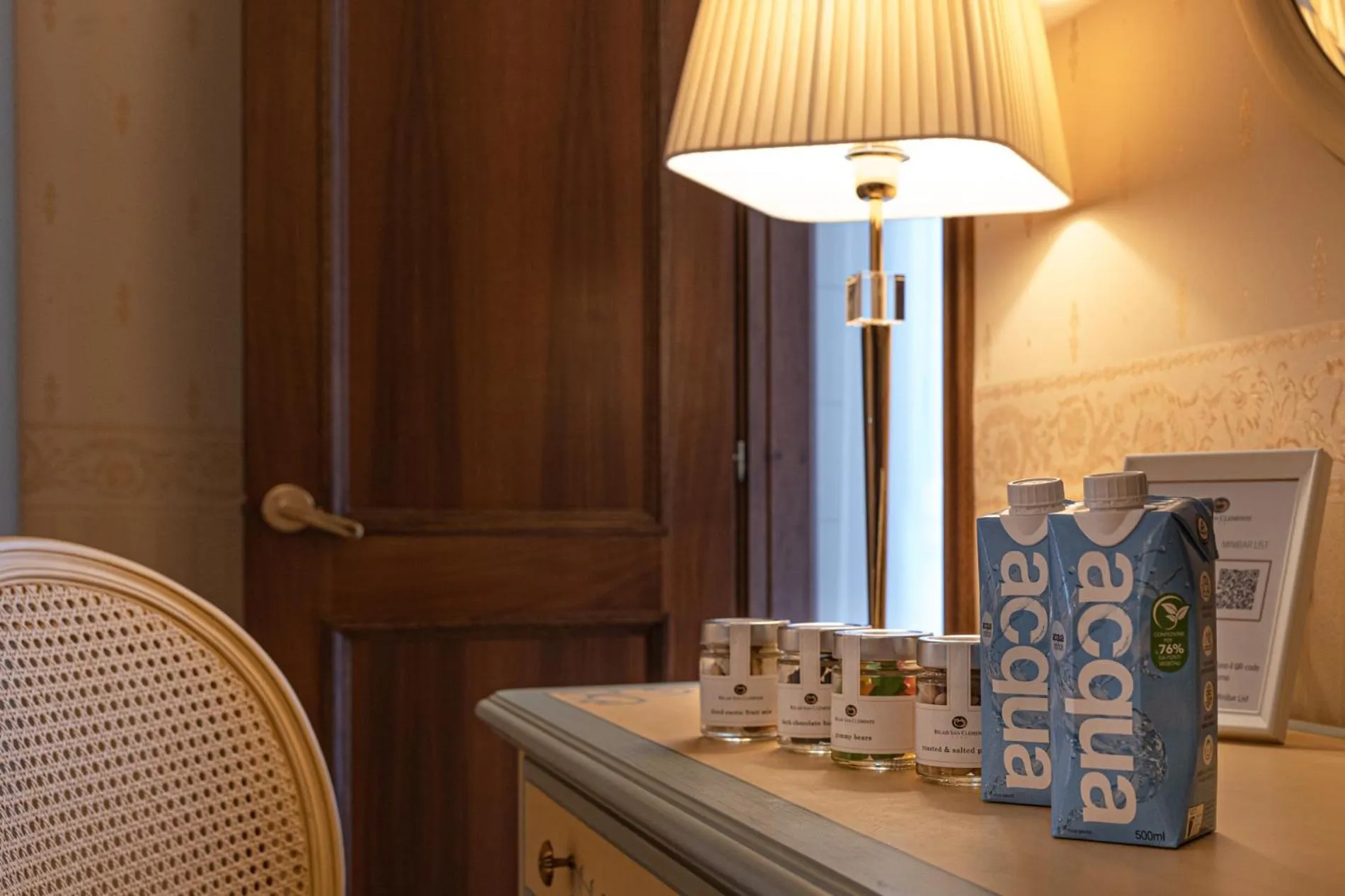 Decorative detail in Relais San Clemente