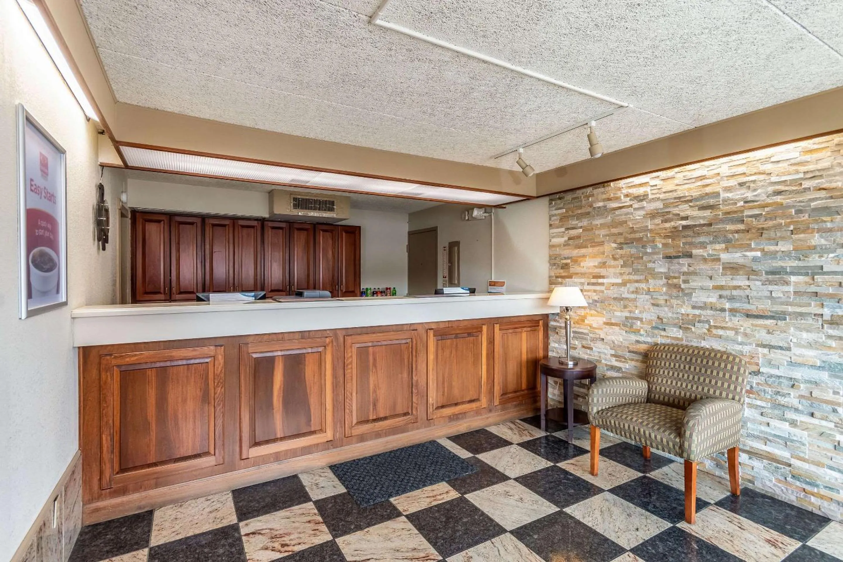 Lobby or reception in Econo Lodge Zanesville Downtown