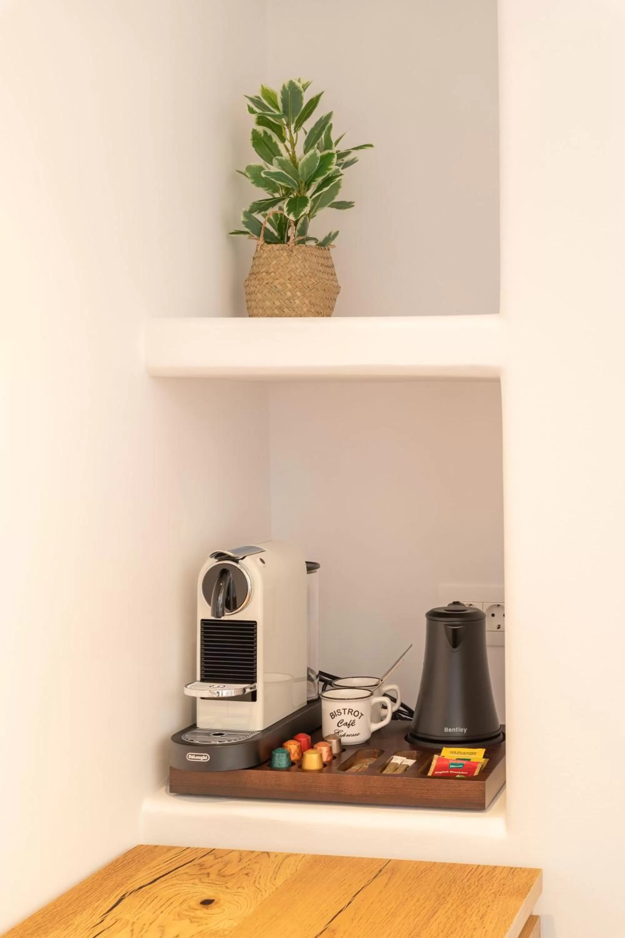 Coffee/tea facilities in Elena Hotel Mykonos