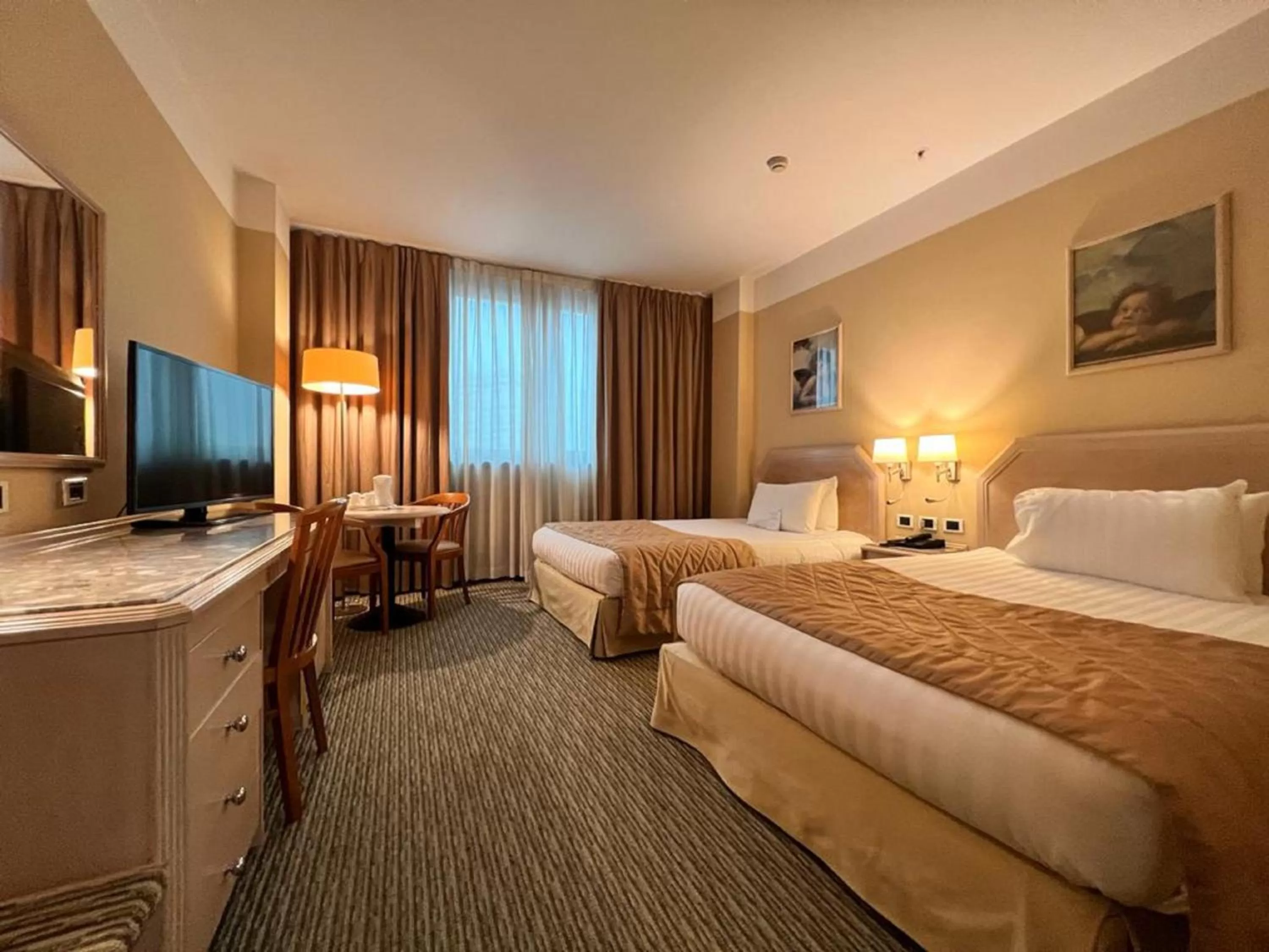 View (from property/room), Bed in Holiday Inn Naples by IHG