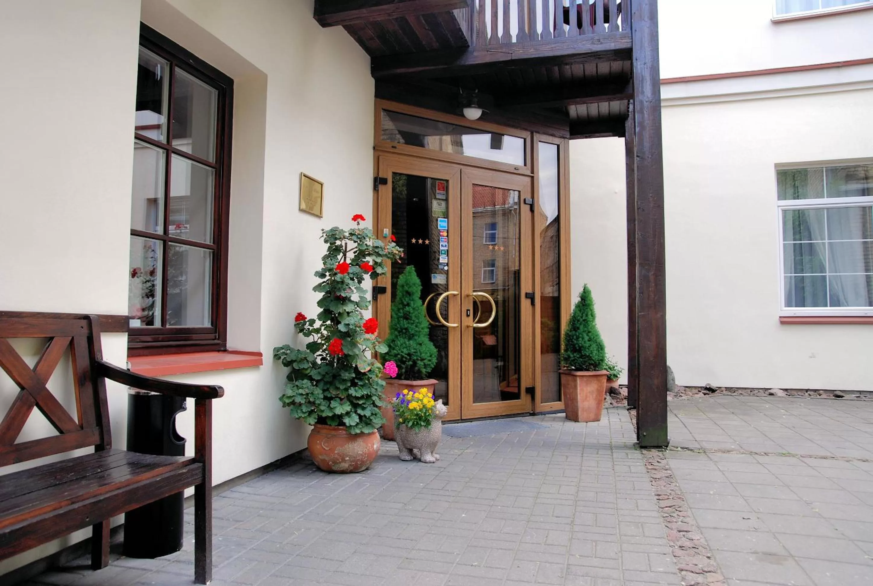 Facade/entrance in City Gate