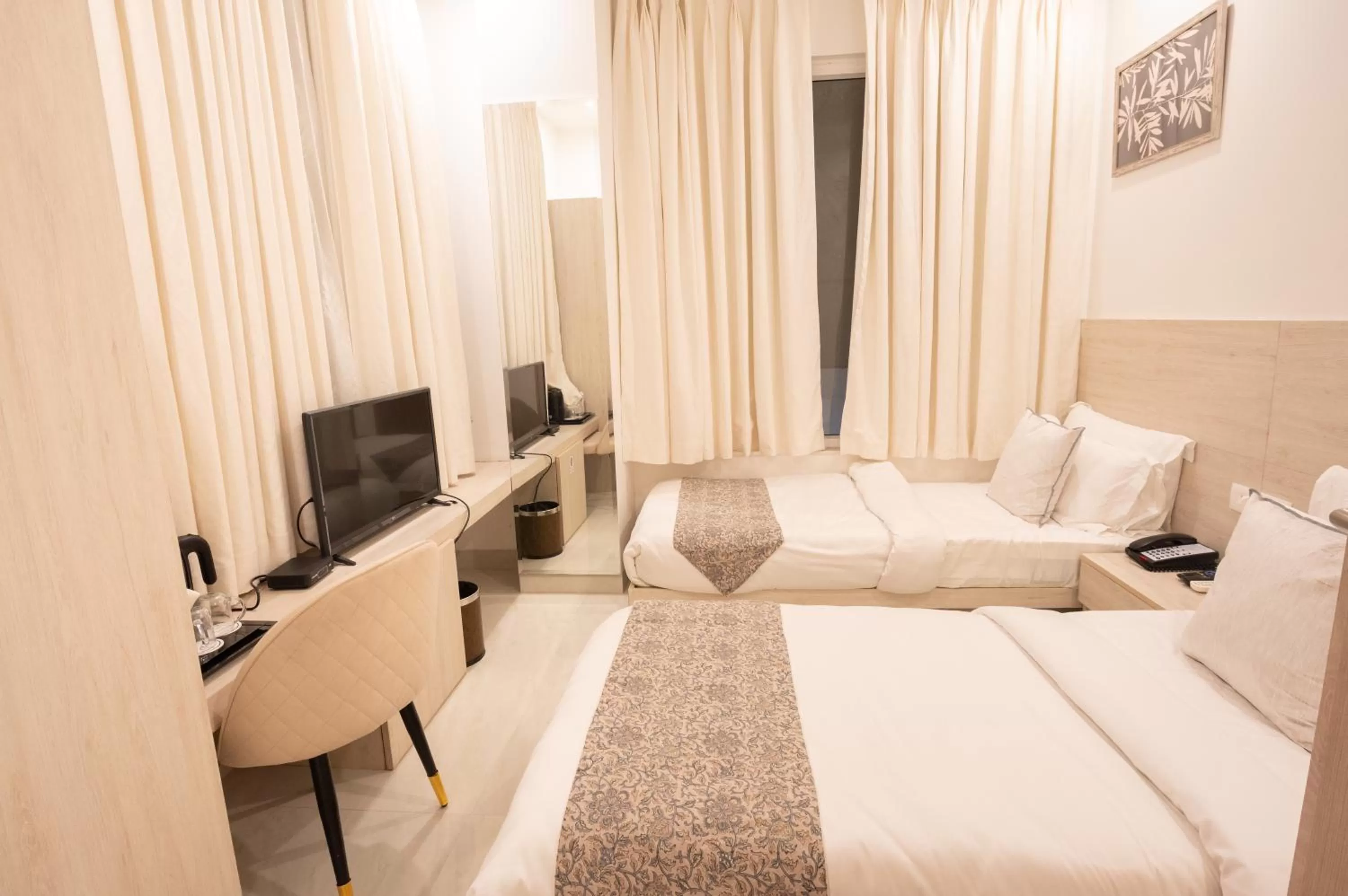 Bed in Terrakotta Rishikesh