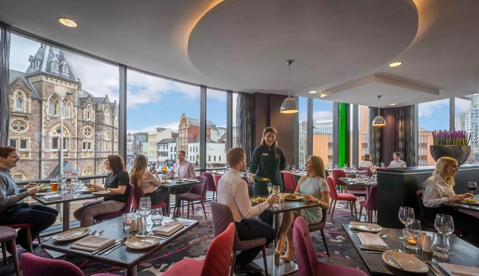 Restaurant/places to eat in Clayton Hotel Cardiff