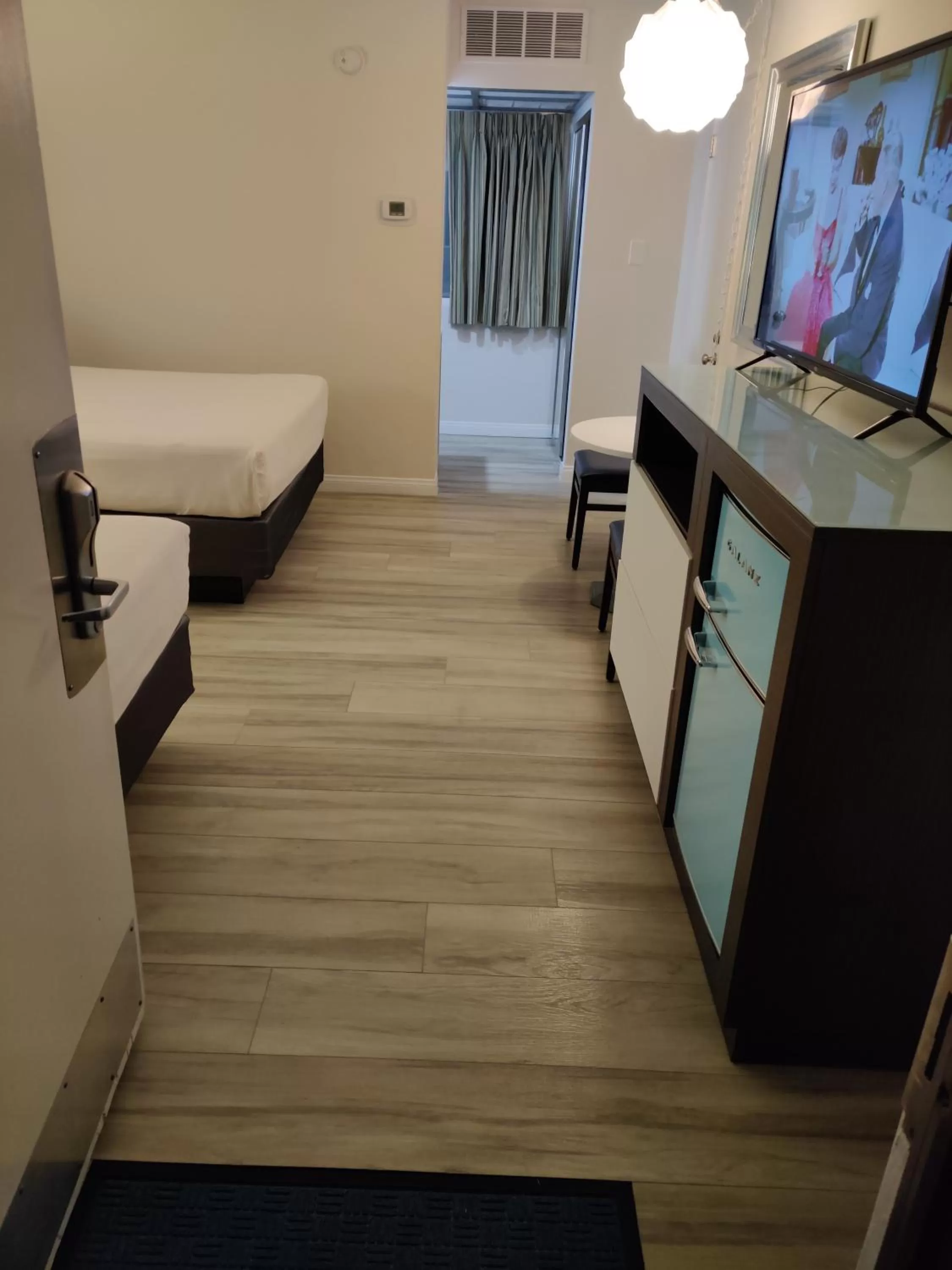 TV and multimedia, Bed in Kings Inn