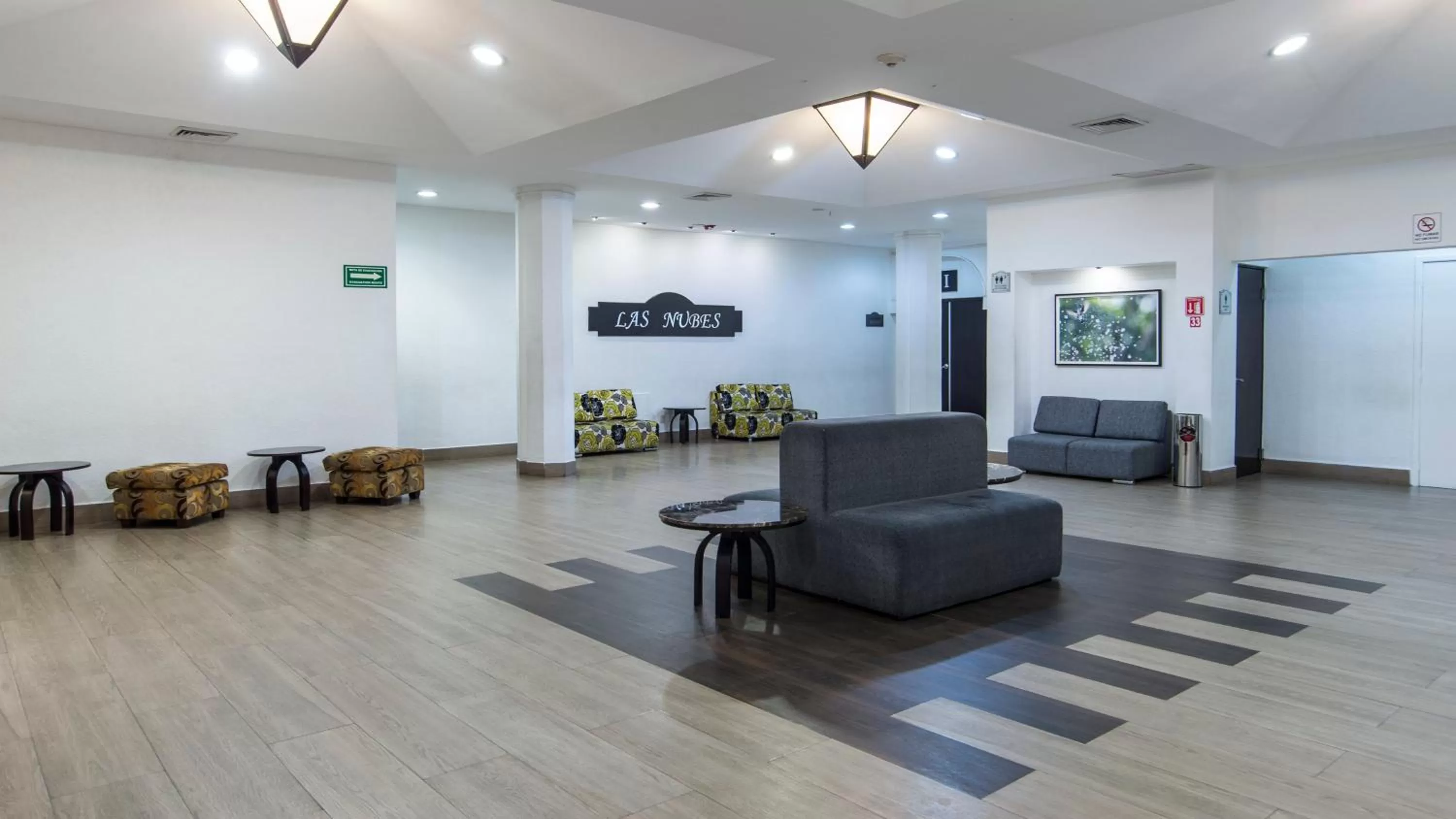 Lobby or reception in Holiday Inn Tuxtla Gutierrez by IHG