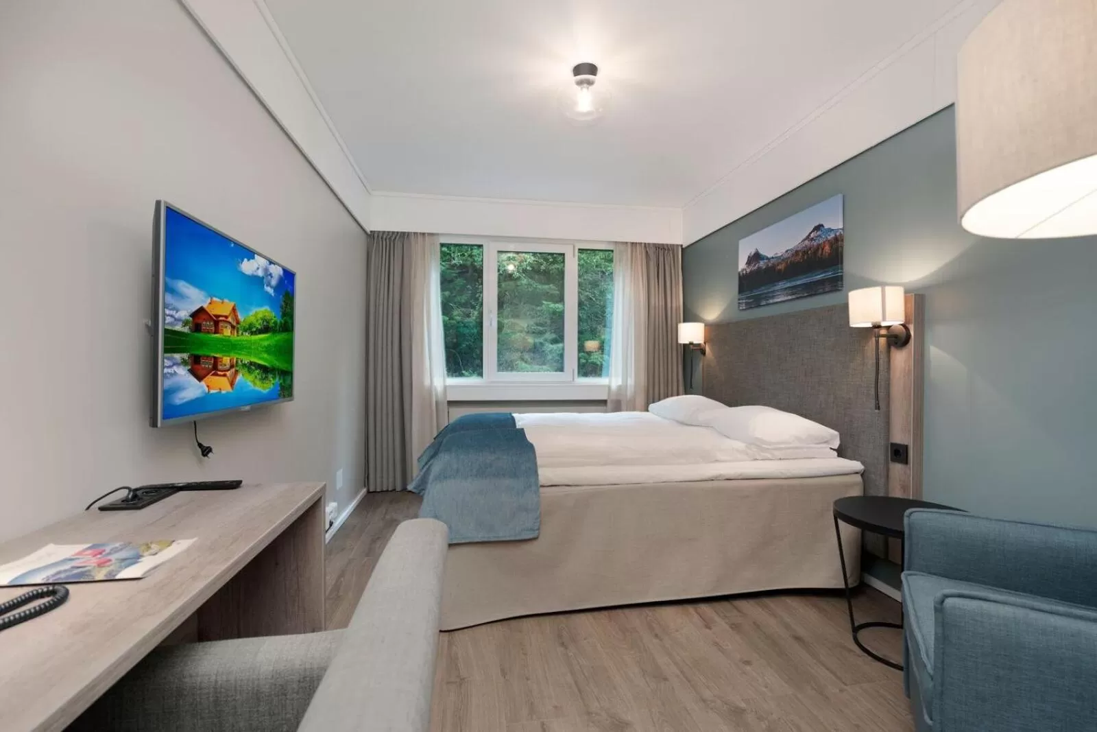 Bedroom, Bed in Førde Hotel - Unike Hoteller