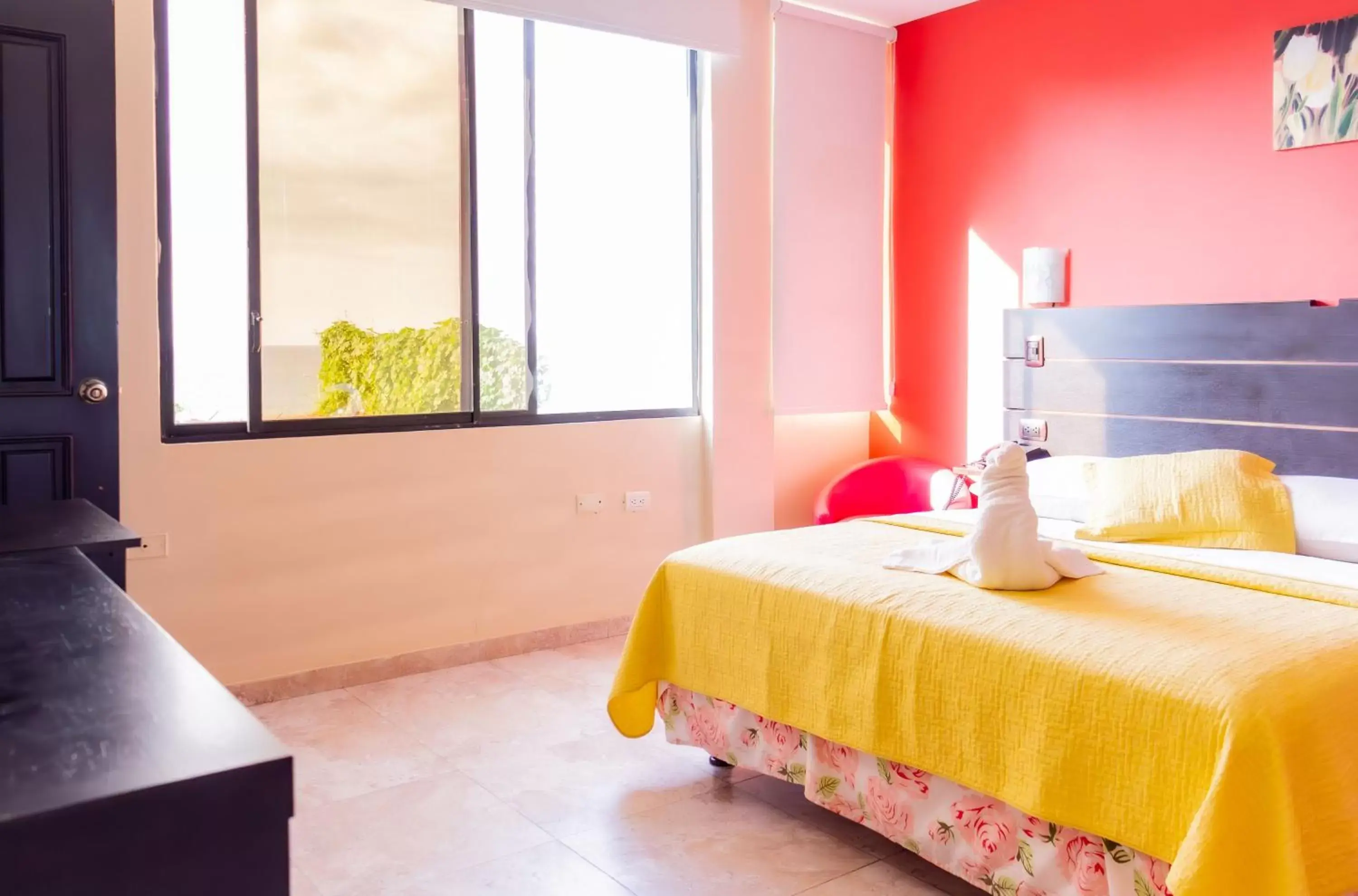 Deluxe Queen Room in Hostal Antares Deluxe Queen Room in Hostal Antares