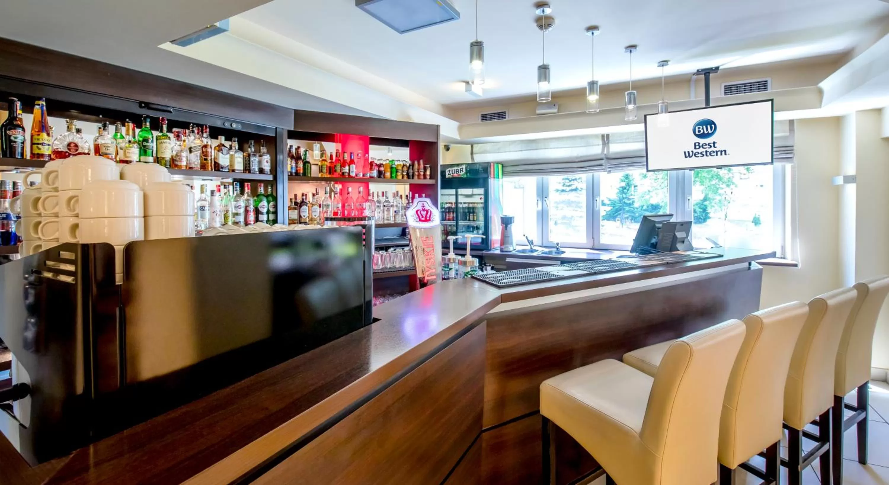 Lounge or bar in Best Western Hotel Portos