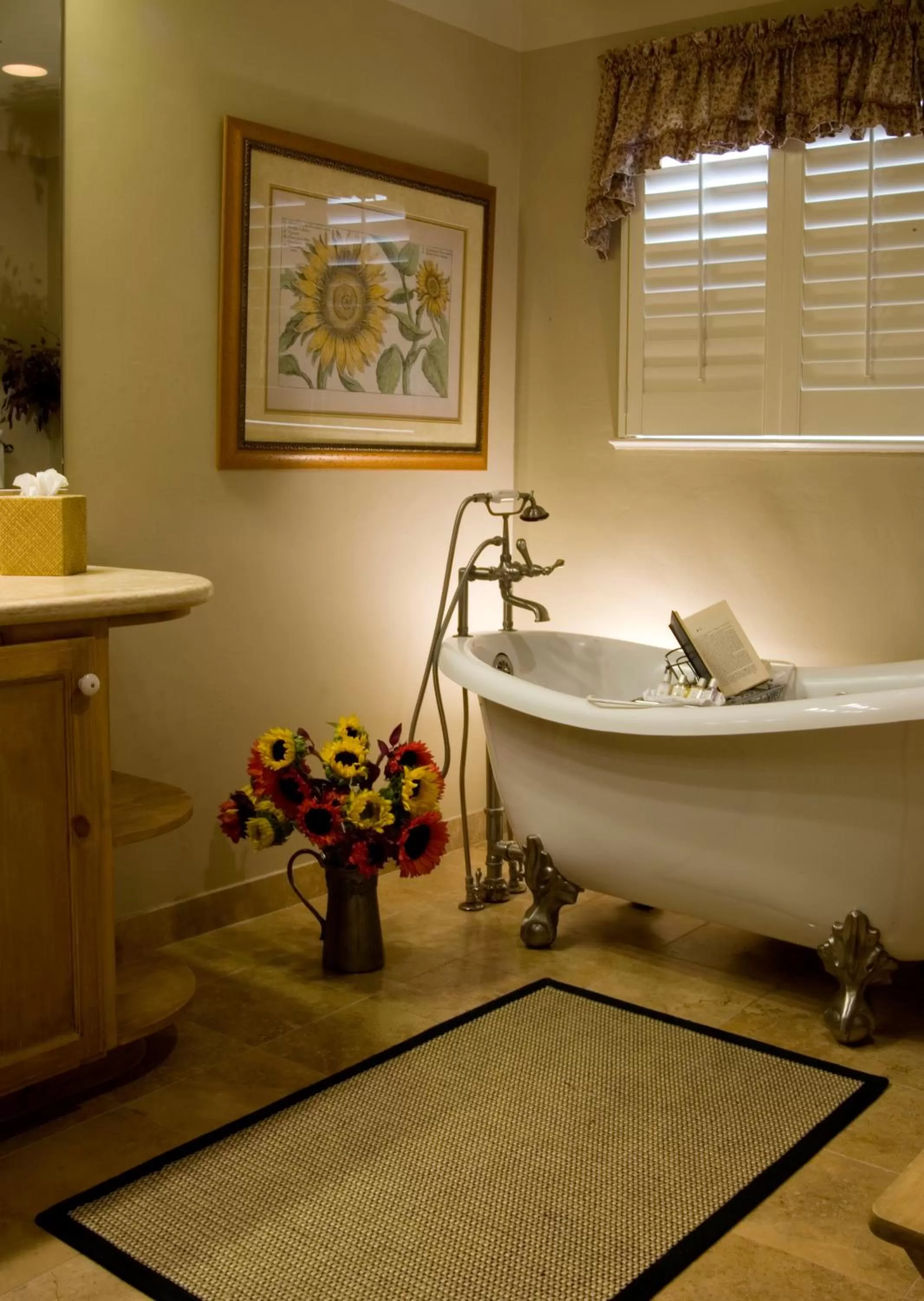 Bathroom in Carmel Country Inn