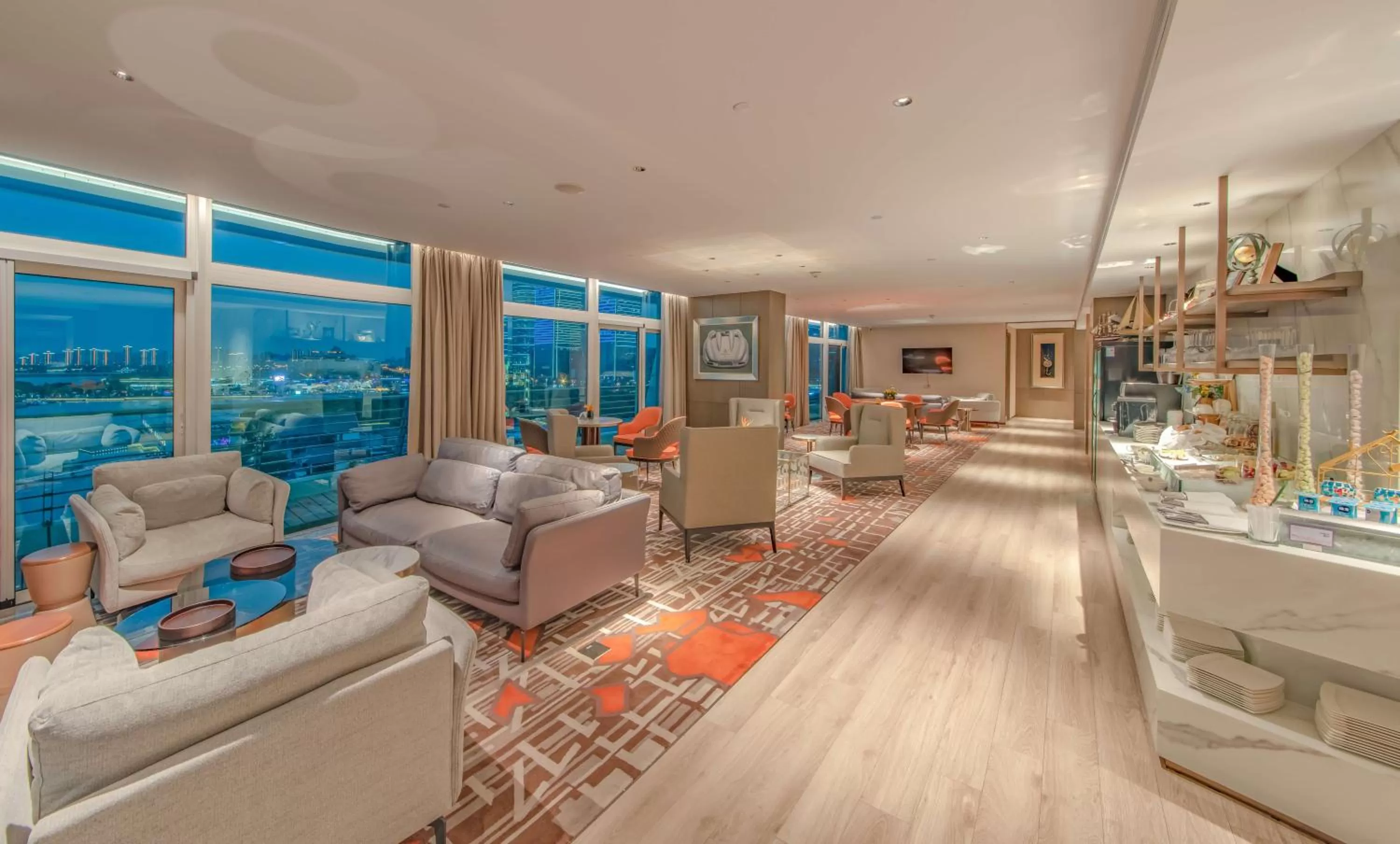 Restaurant/places to eat in Crowne Plaza Suzhou by IHG