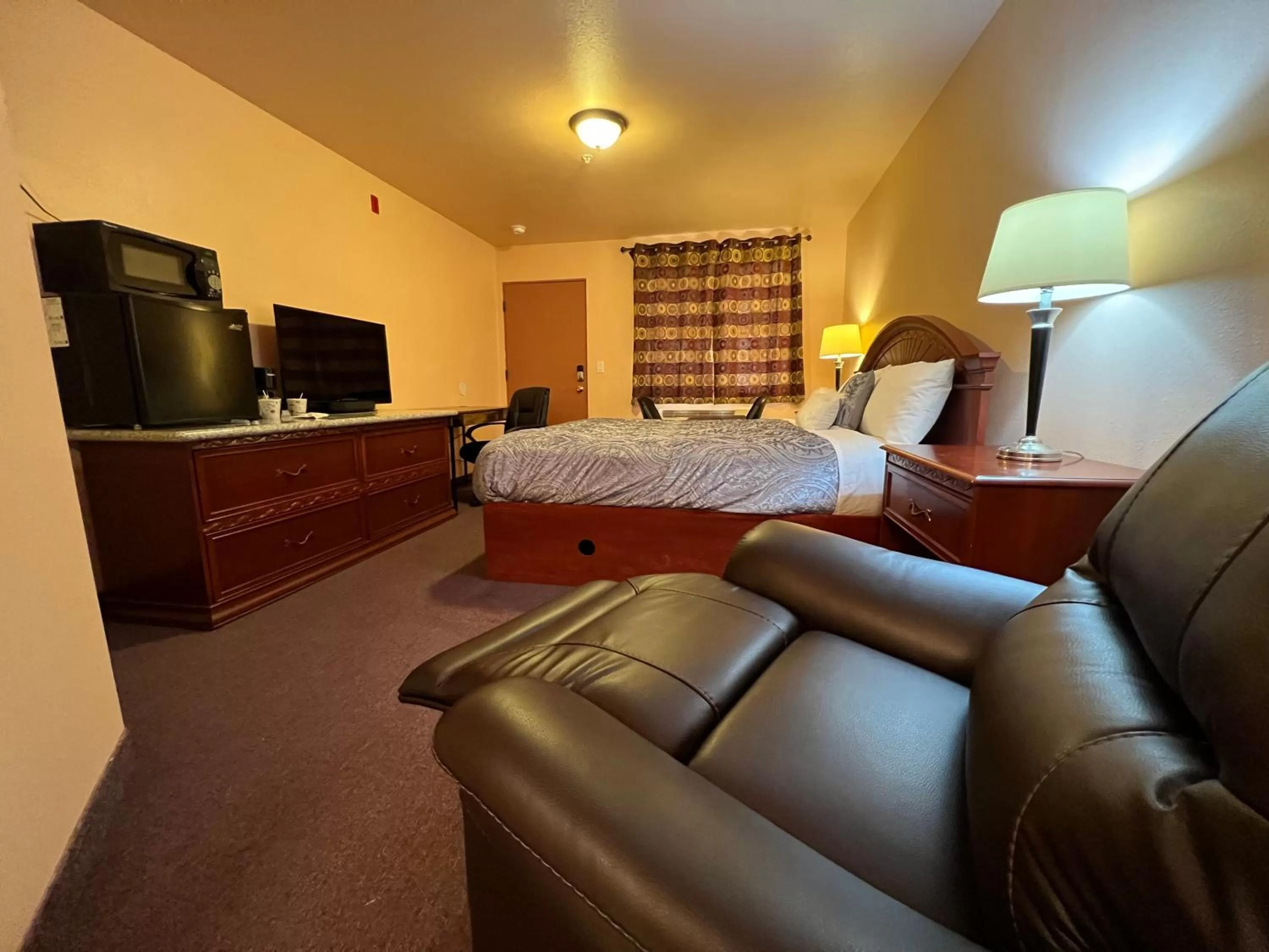 Bed in Frazier View Motel