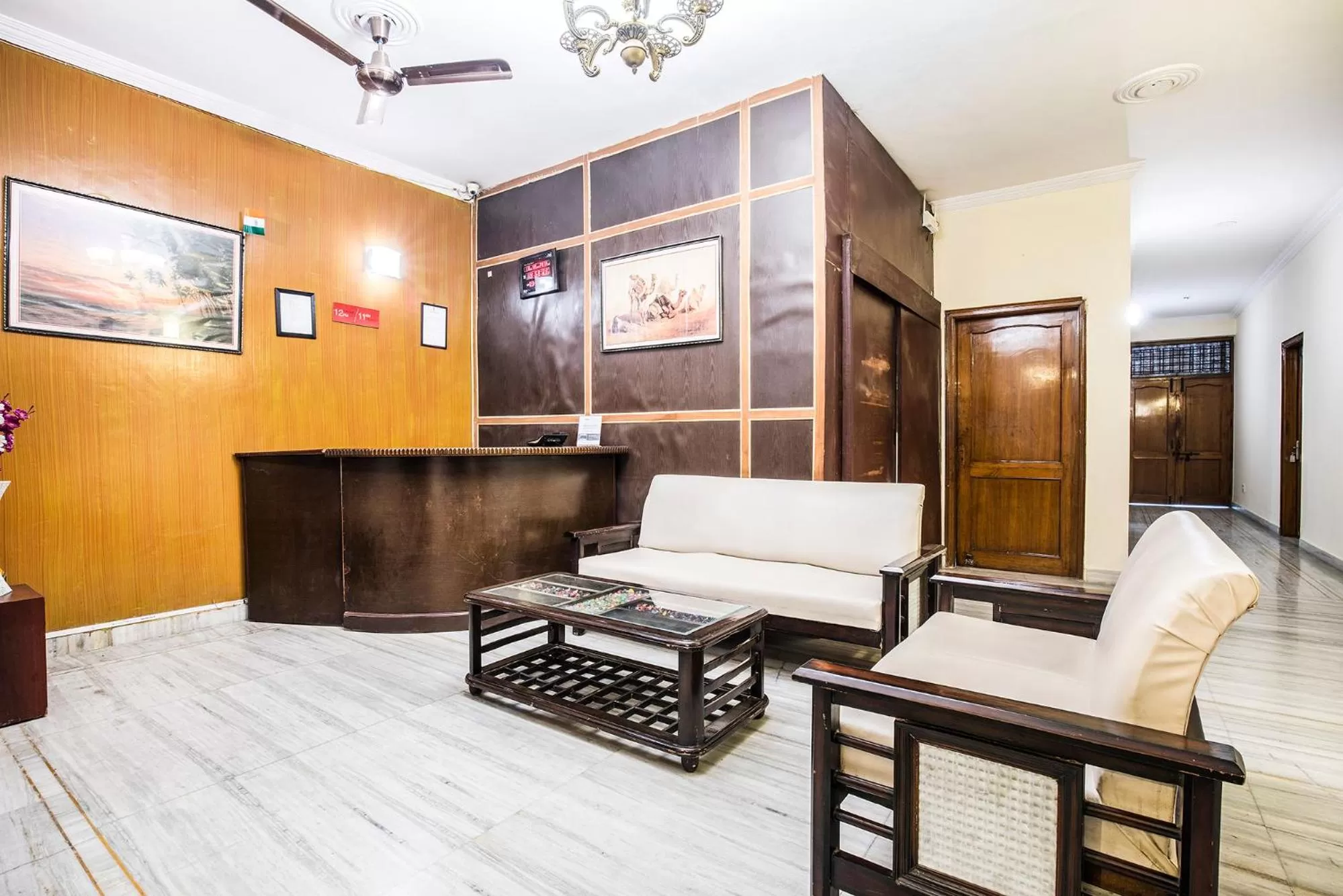 Lobby or reception, Lobby/Reception in FabExpress IVY Inn Sector 35