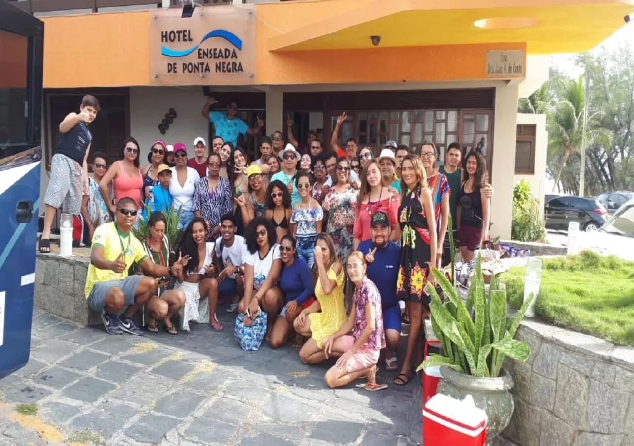 group of guests in Hotel Enseada de Ponta Negra