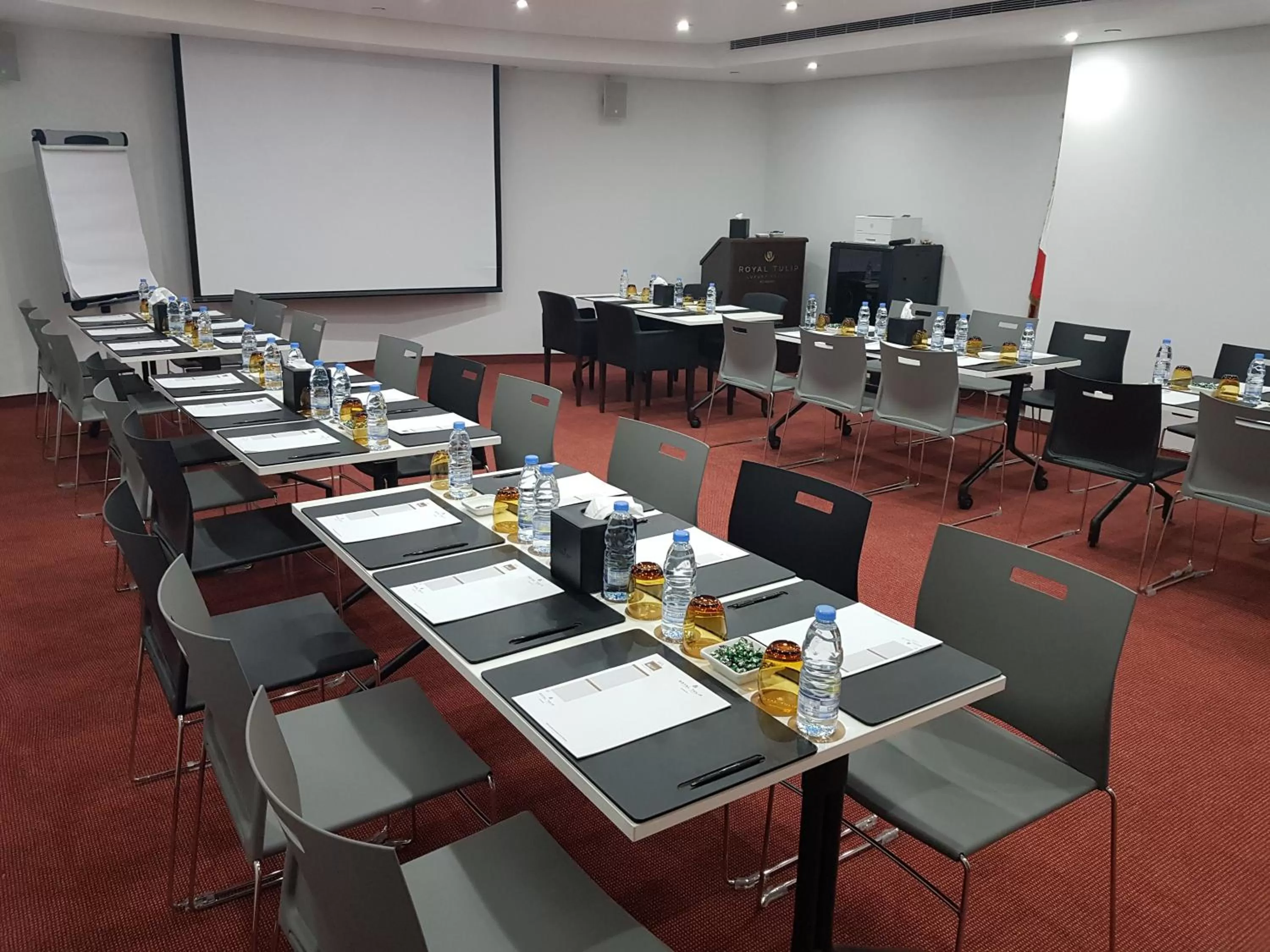 Business facilities in Royal Tulip Achrafieh