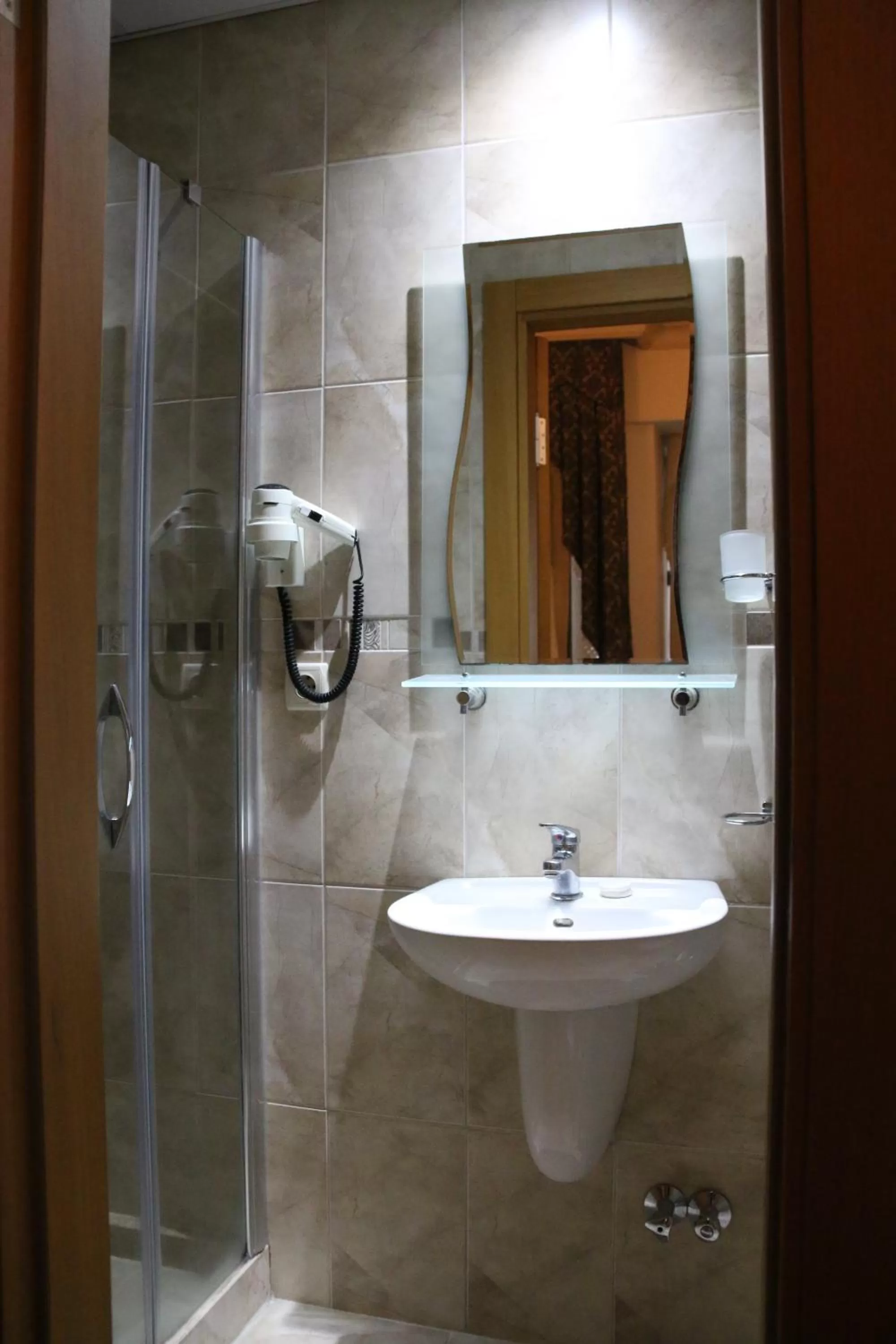 Toilet, Bathroom in Grand Peninsula Hotel