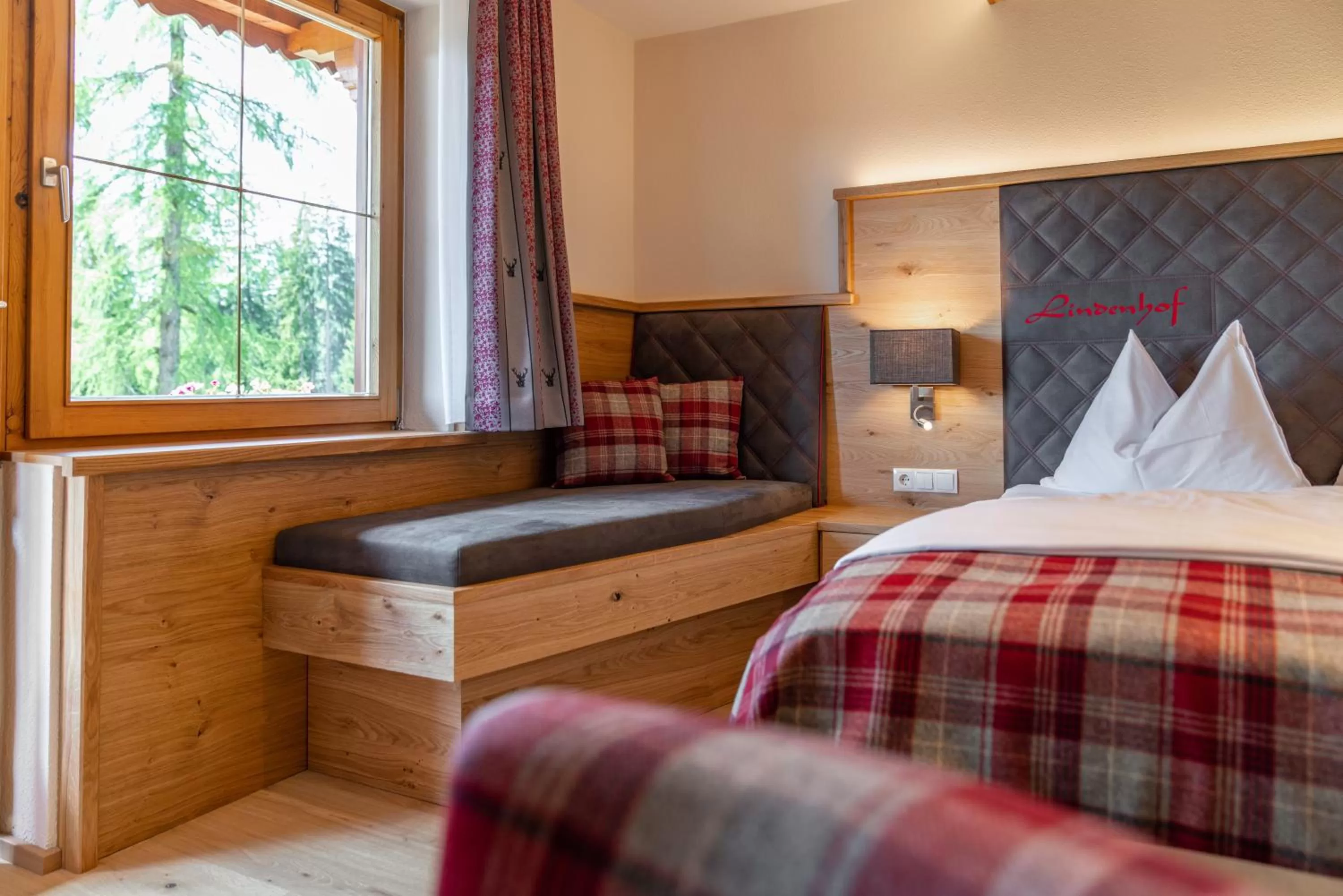 Bedroom, Bed in Hotel Lindenhof