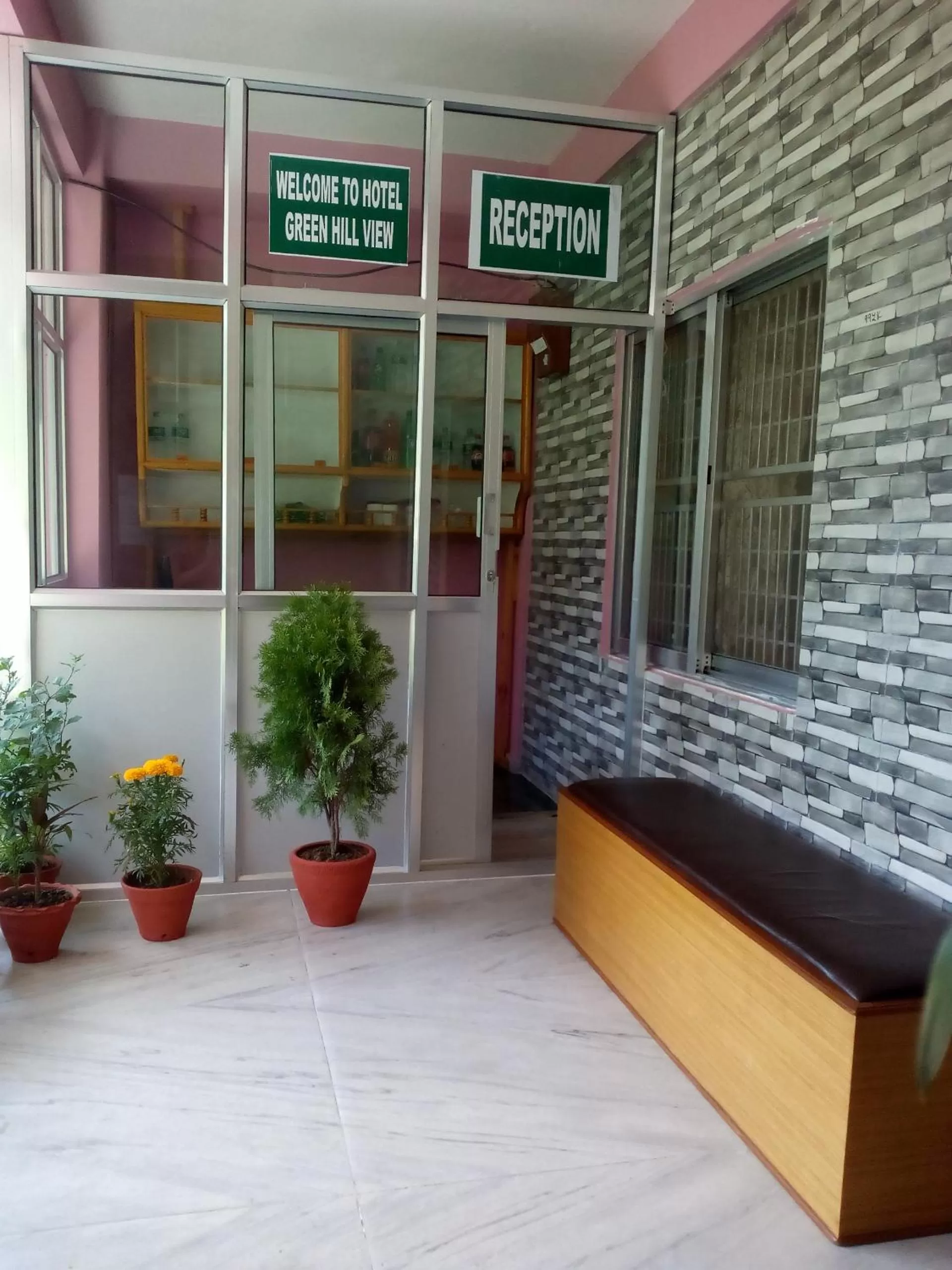 Hotel Green Hill View