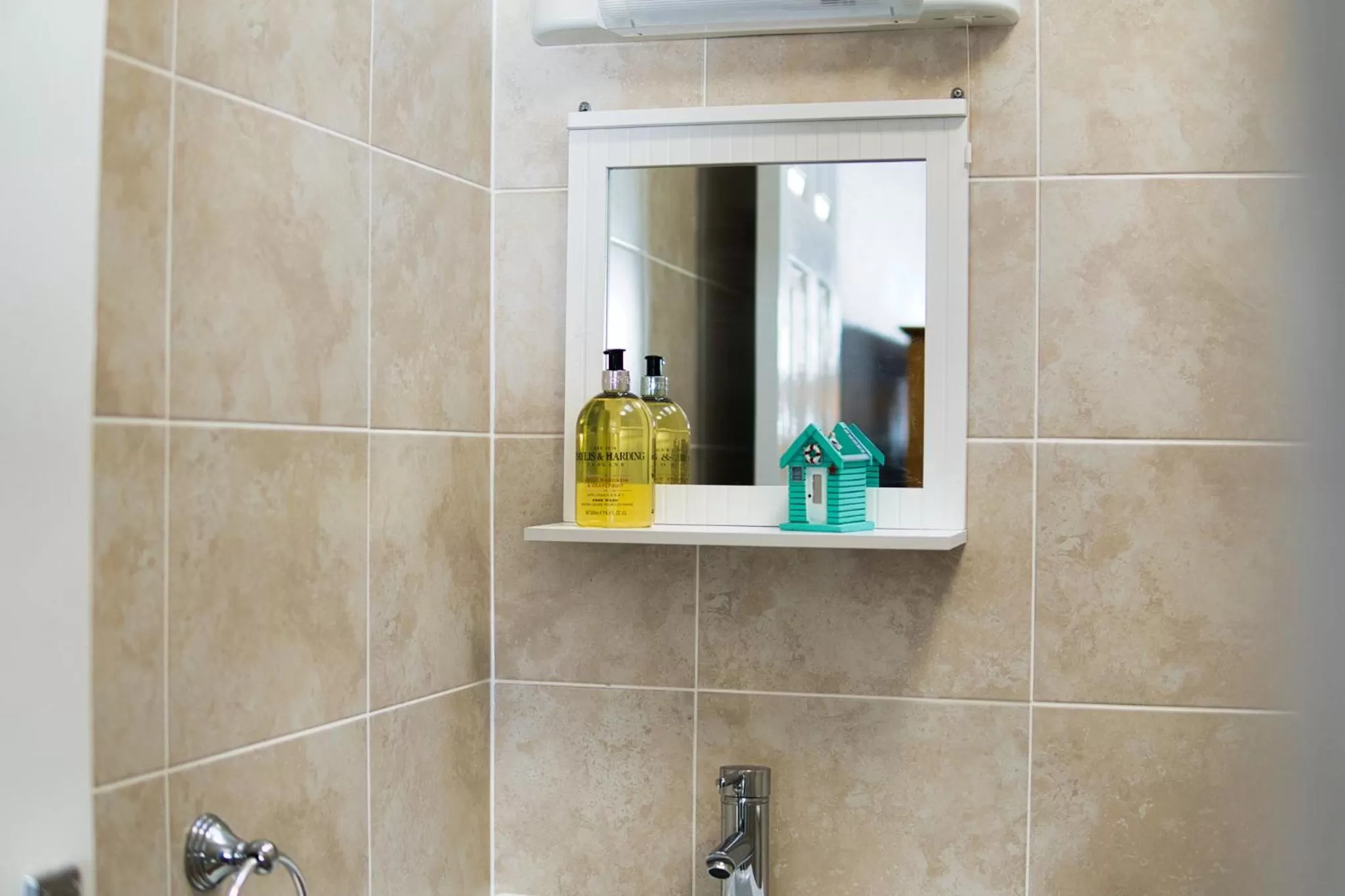 Bathroom in St Weonards