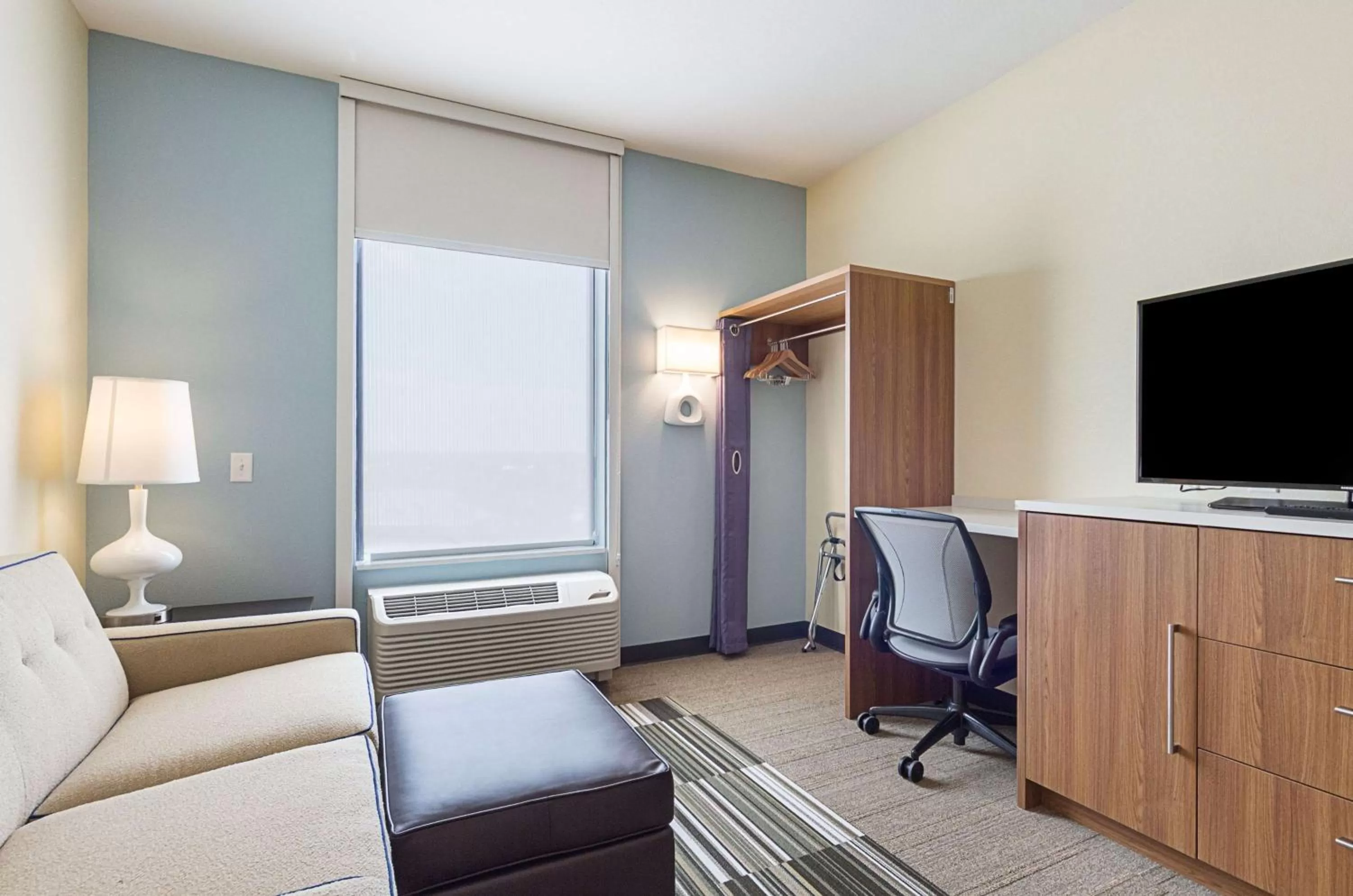 Bedroom in Home2 Suites By Hilton Oklahoma City Yukon