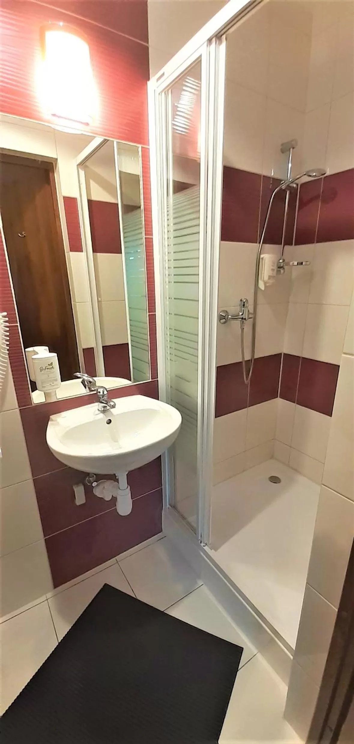 Shower in Willa na Olczańskim Wierchu