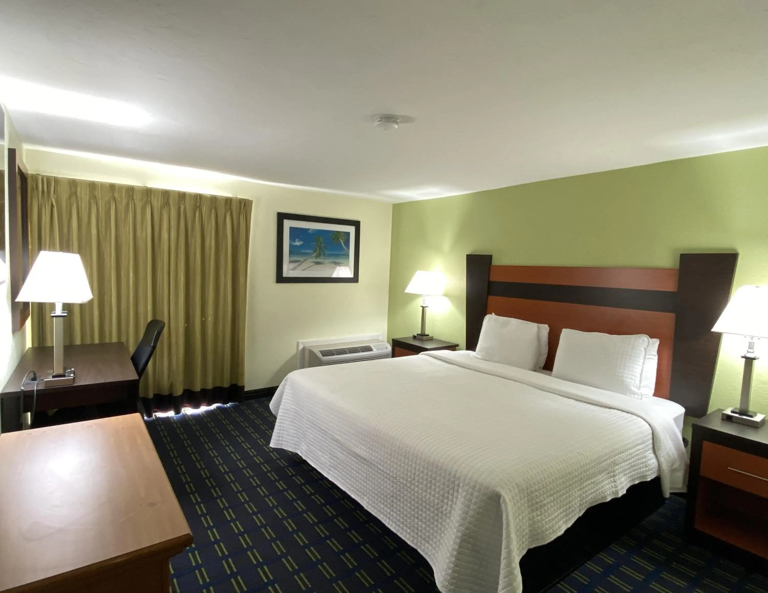 Bedroom, Bed in The Mariner Resort Cape Cod by The Red Collection