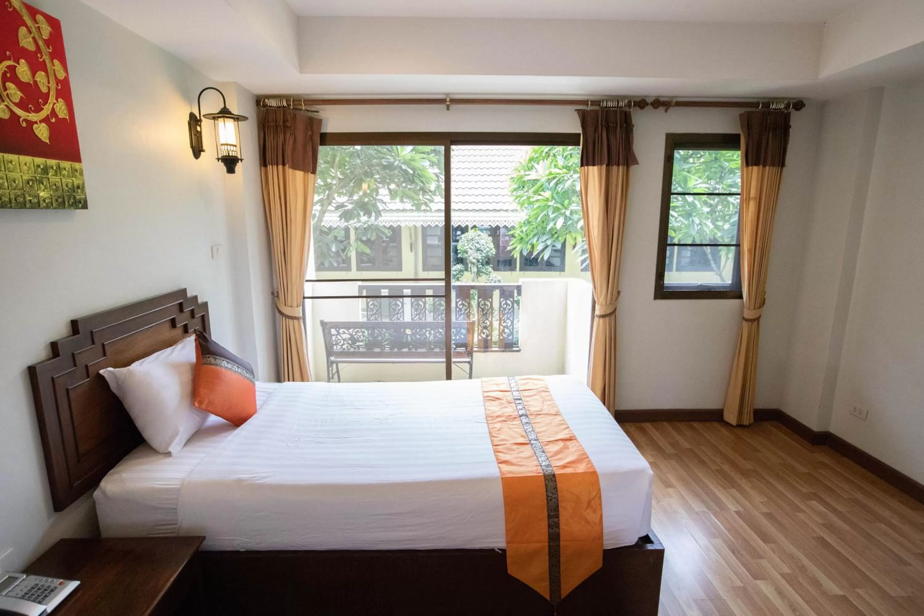 Bed in Luckswan Resort Chiang Rai - SHA Extra Plus