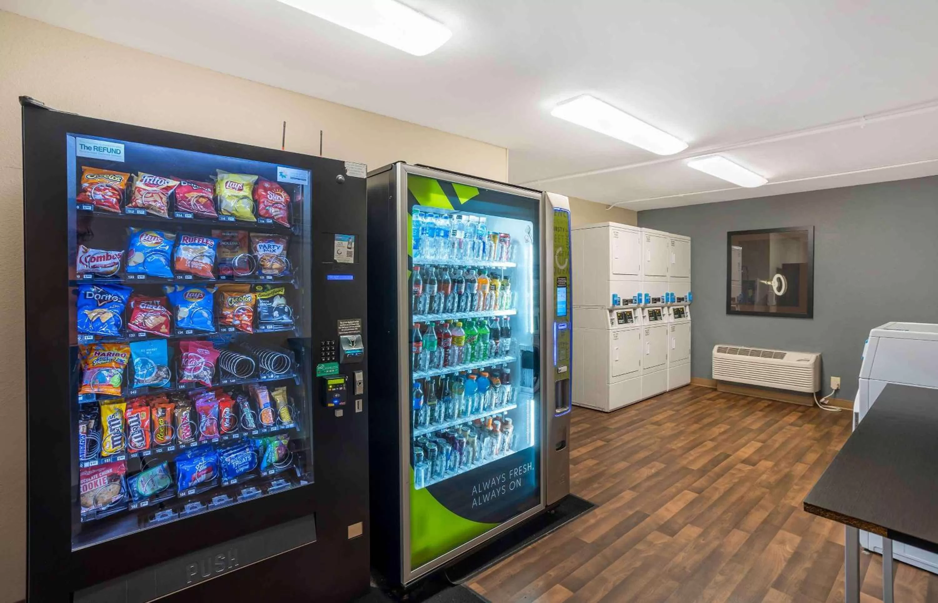 Property building in Suburban Studios Exton - Philadelphia Great Valley