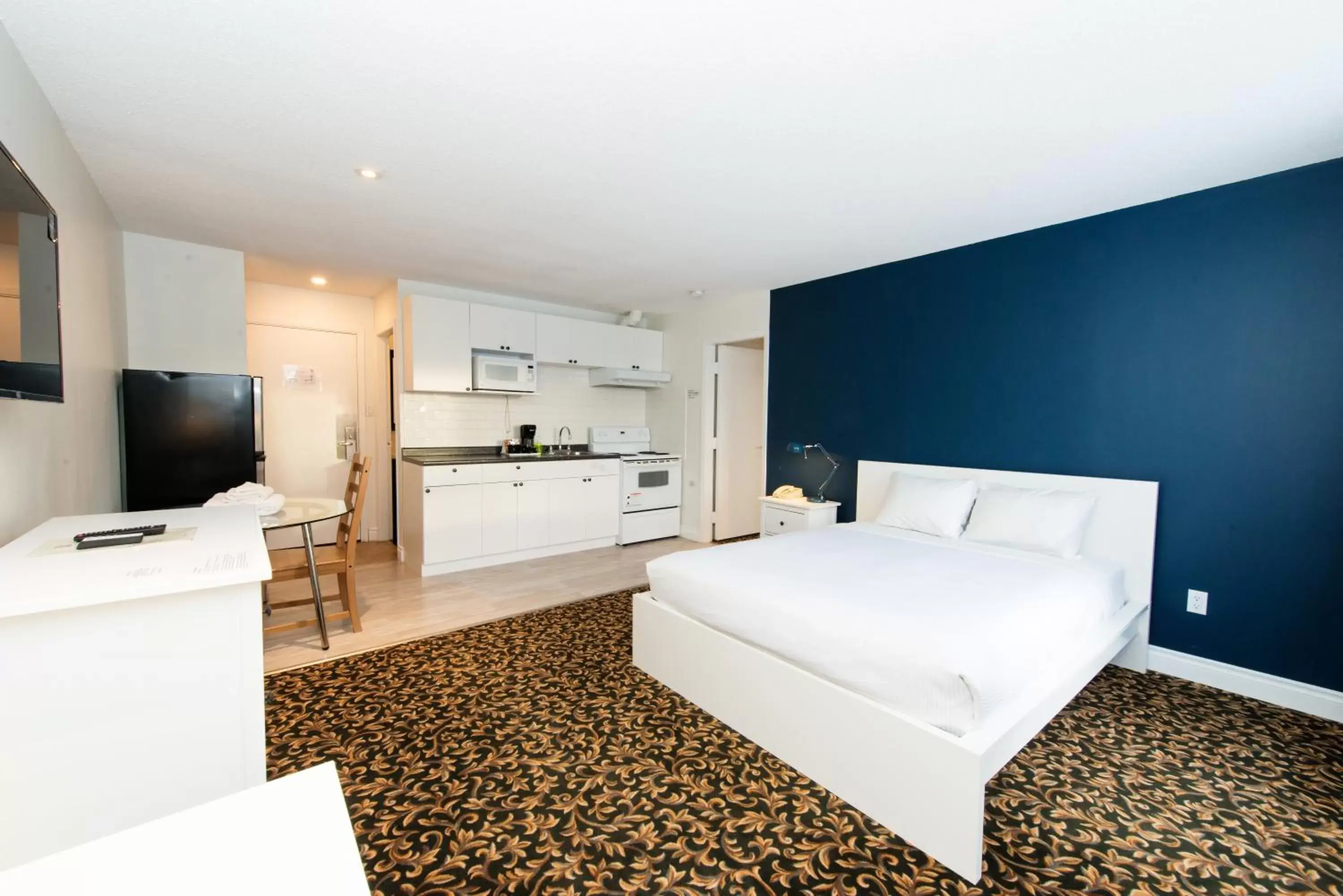 Cloud 9 Inn Cloud 9 Inn