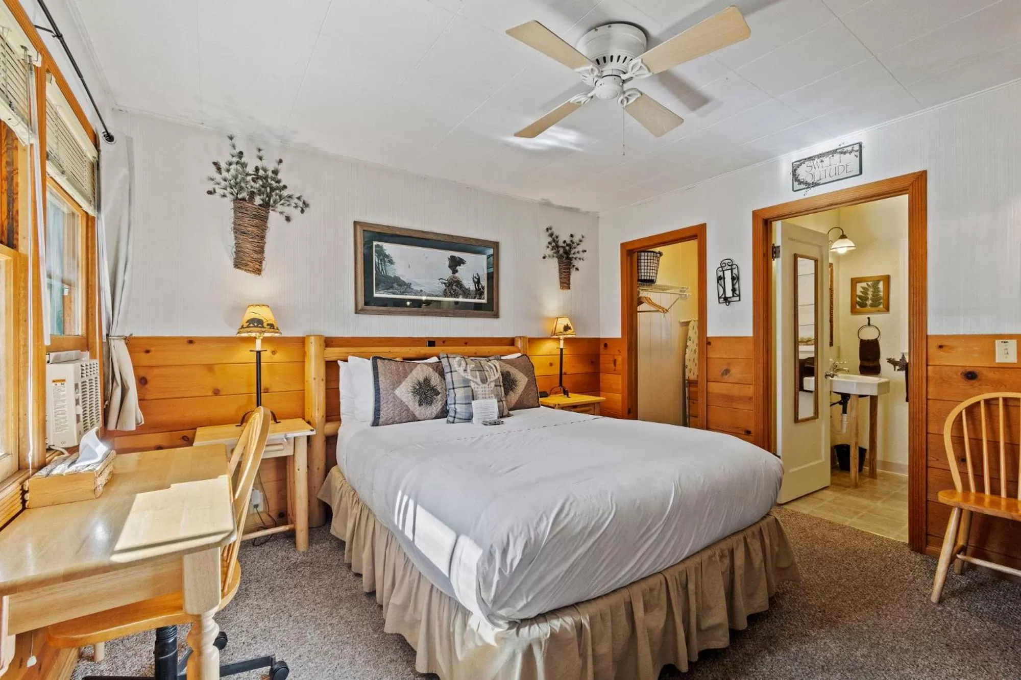 Bed in Mother Nature's Inn