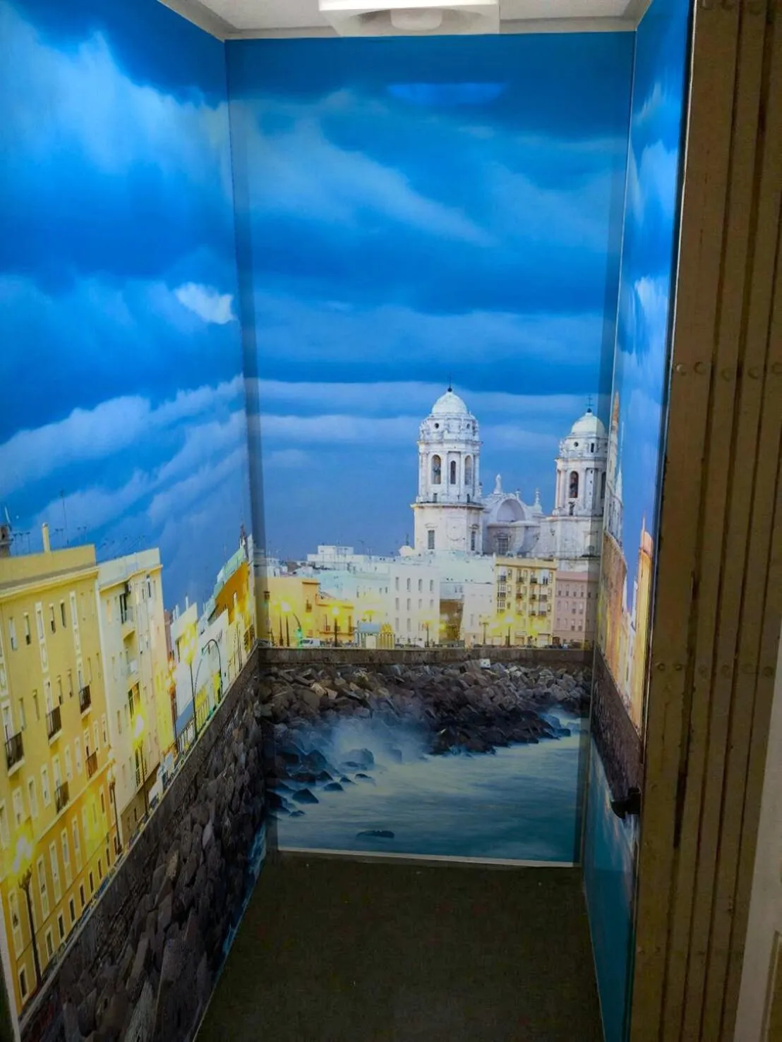 Area and facilities in Casa Blanca Boutique Hotel - SHA Plus