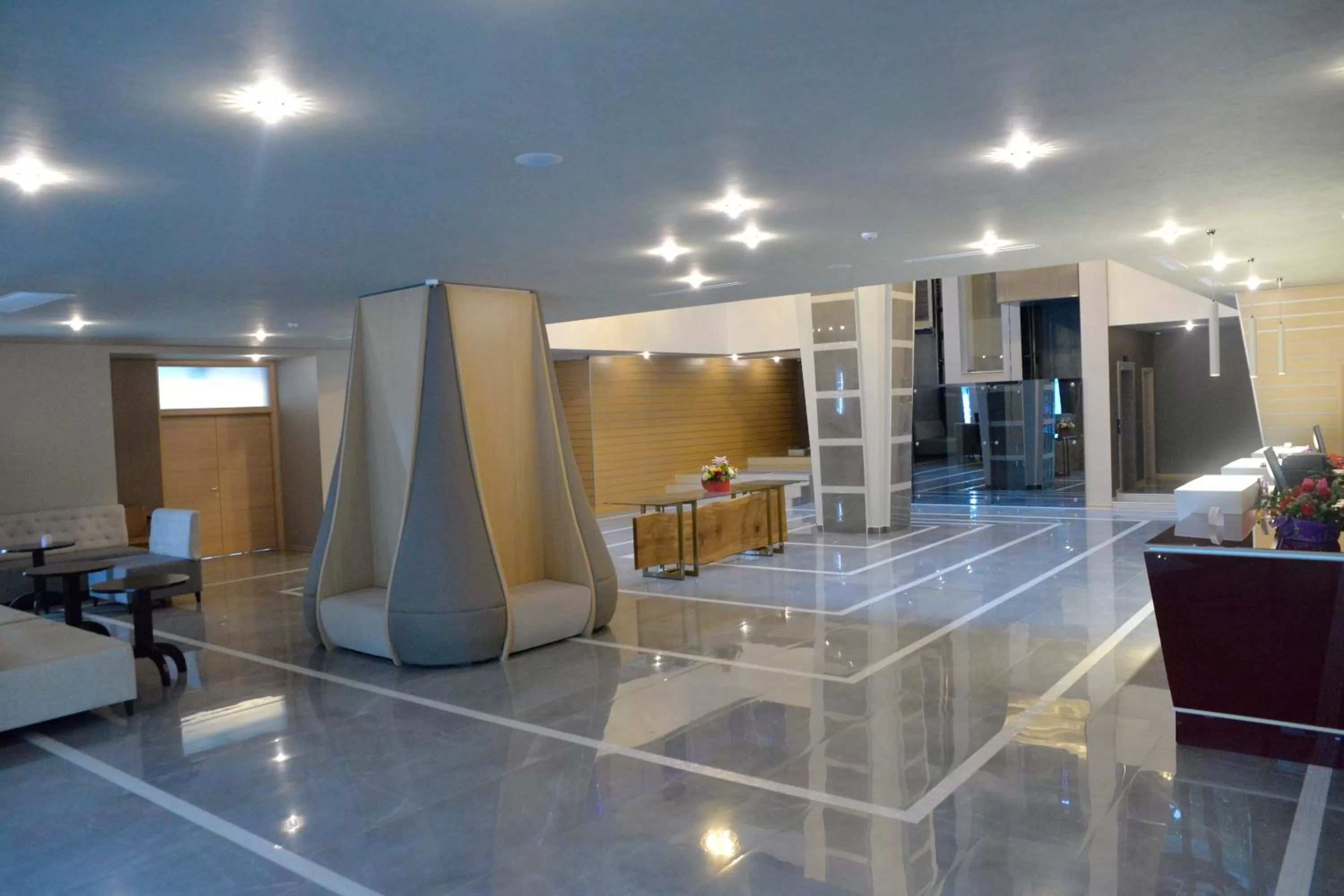 Lobby or reception in Ramada by Wyndham Constanta