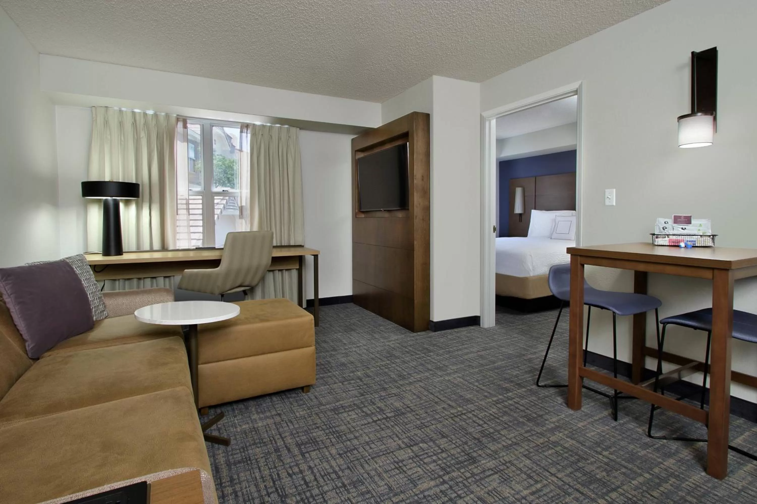 One-Bedroom Queen Suite with Sofa Bed in Residence Inn Scottsdale North
