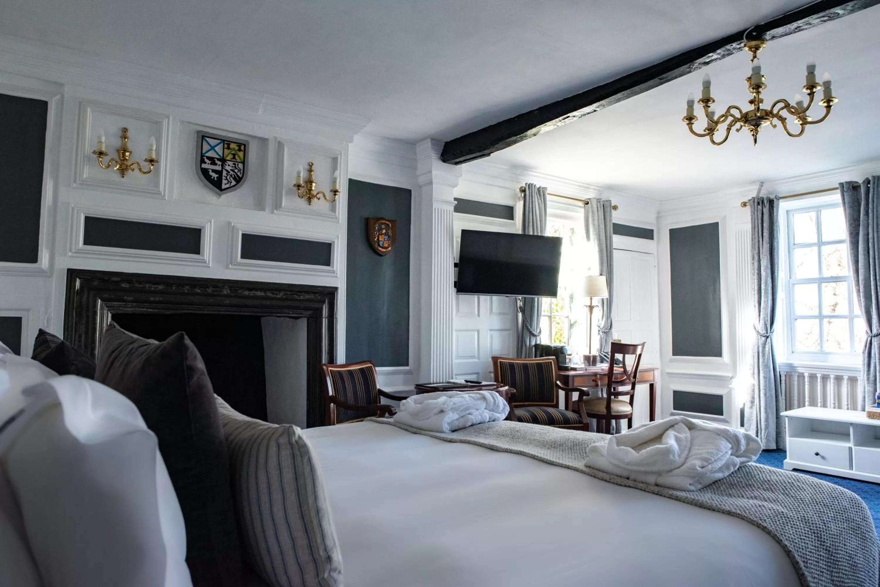 Photo of the whole room in Karma Salford Hall Hotel