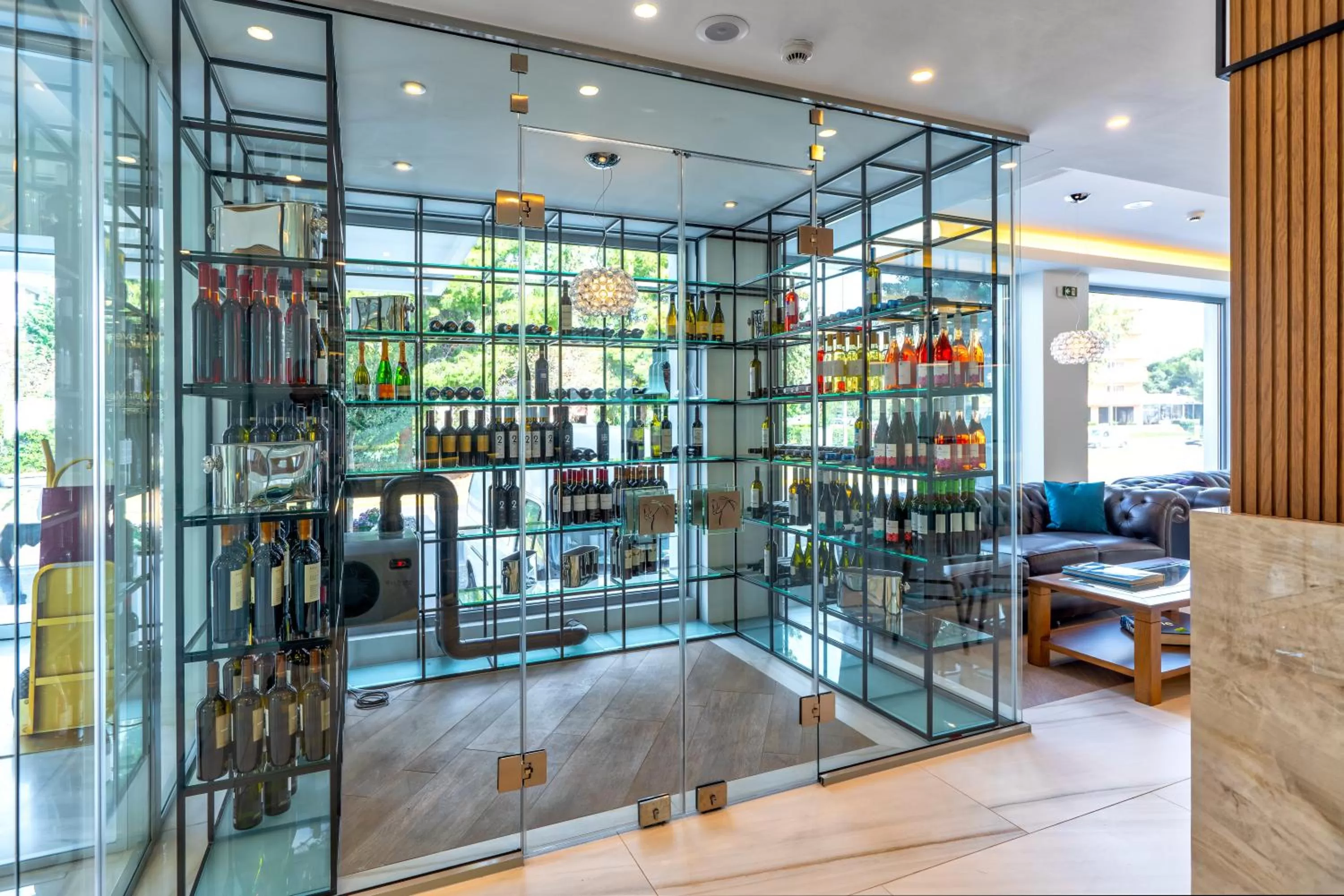 Alcoholic drinks in Glyfada Riviera Hotel