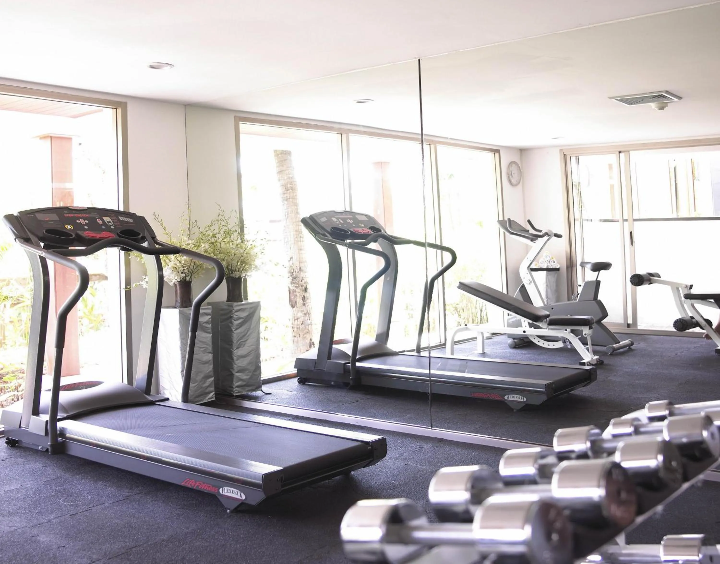 Fitness centre/facilities in Nakamanda Resort and Spa