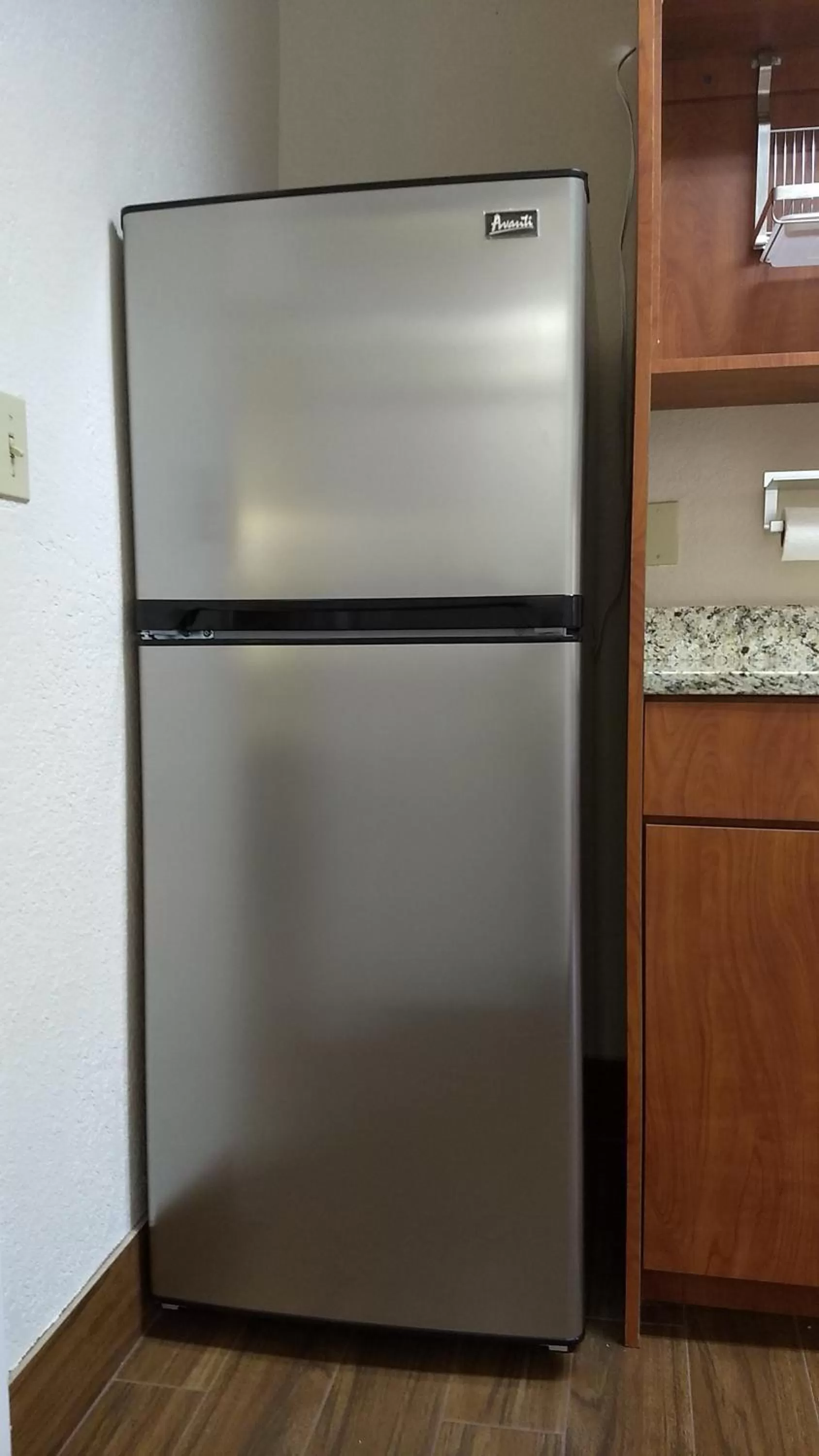 Kitchen or kitchenette in Super 8 by Wyndham North Palm Beach