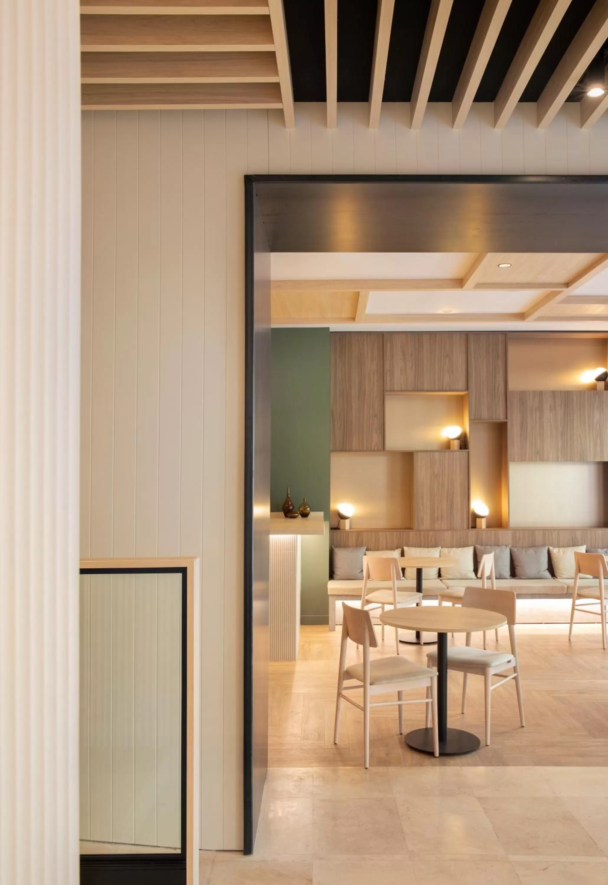 Lounge or bar in Grupotel Gravina