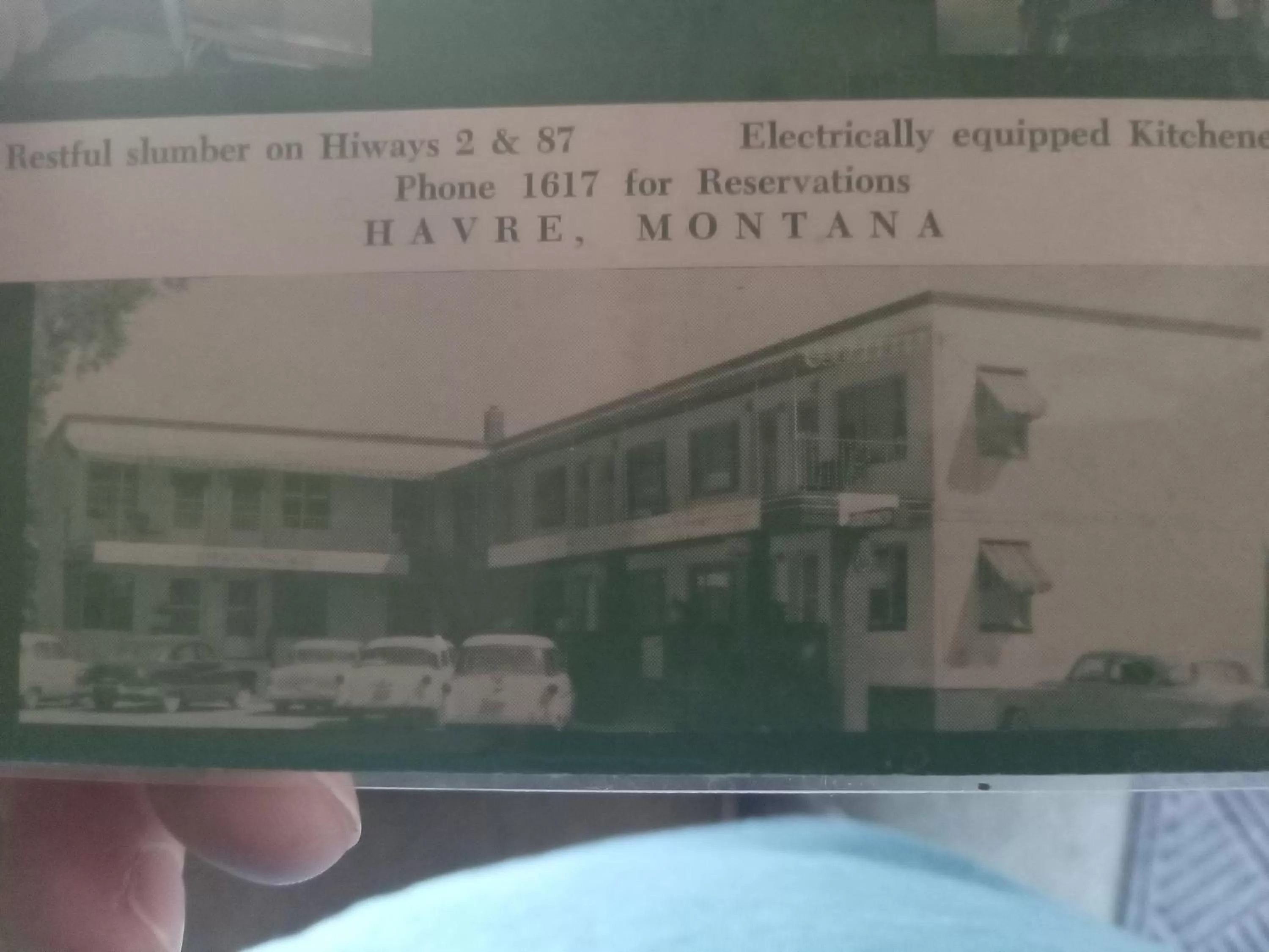 Text overlay in Siesta Motel