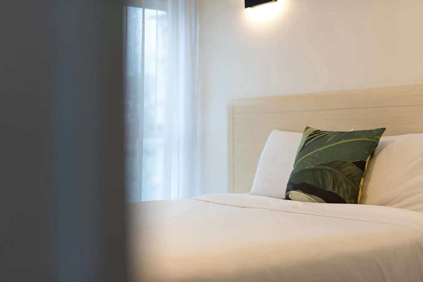 Bed in Mercure Wellington Central City Hotel and Apartments