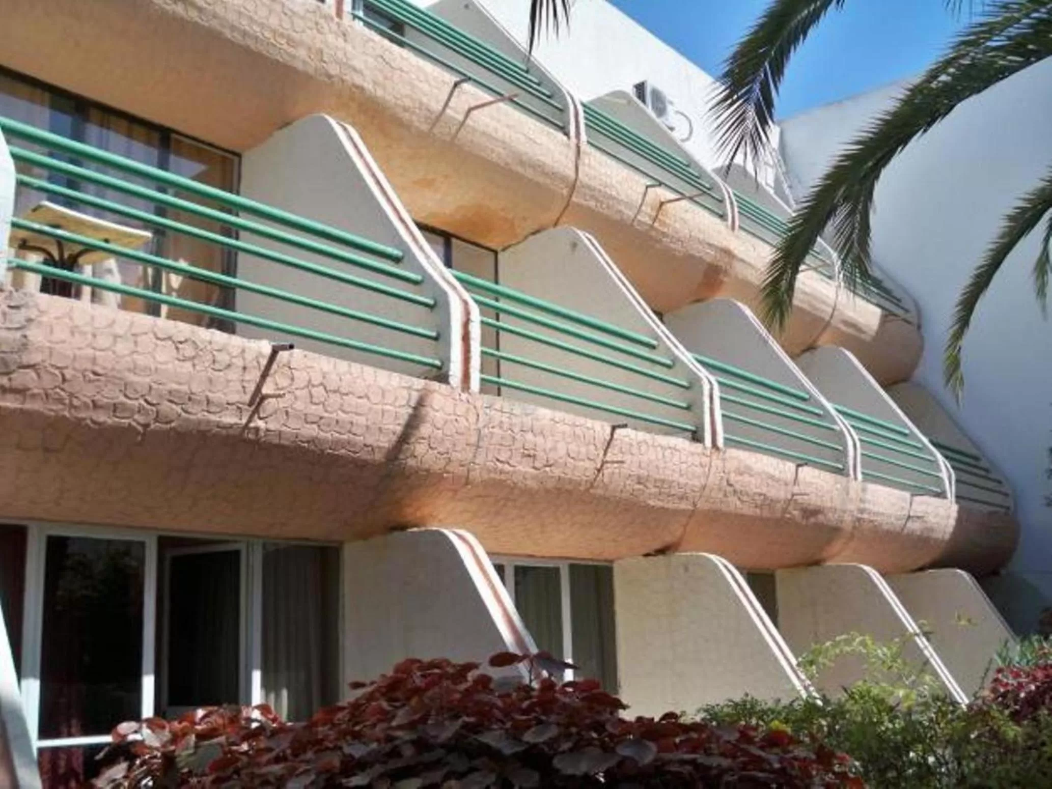 Garden view, Property Building in Residence Tafat