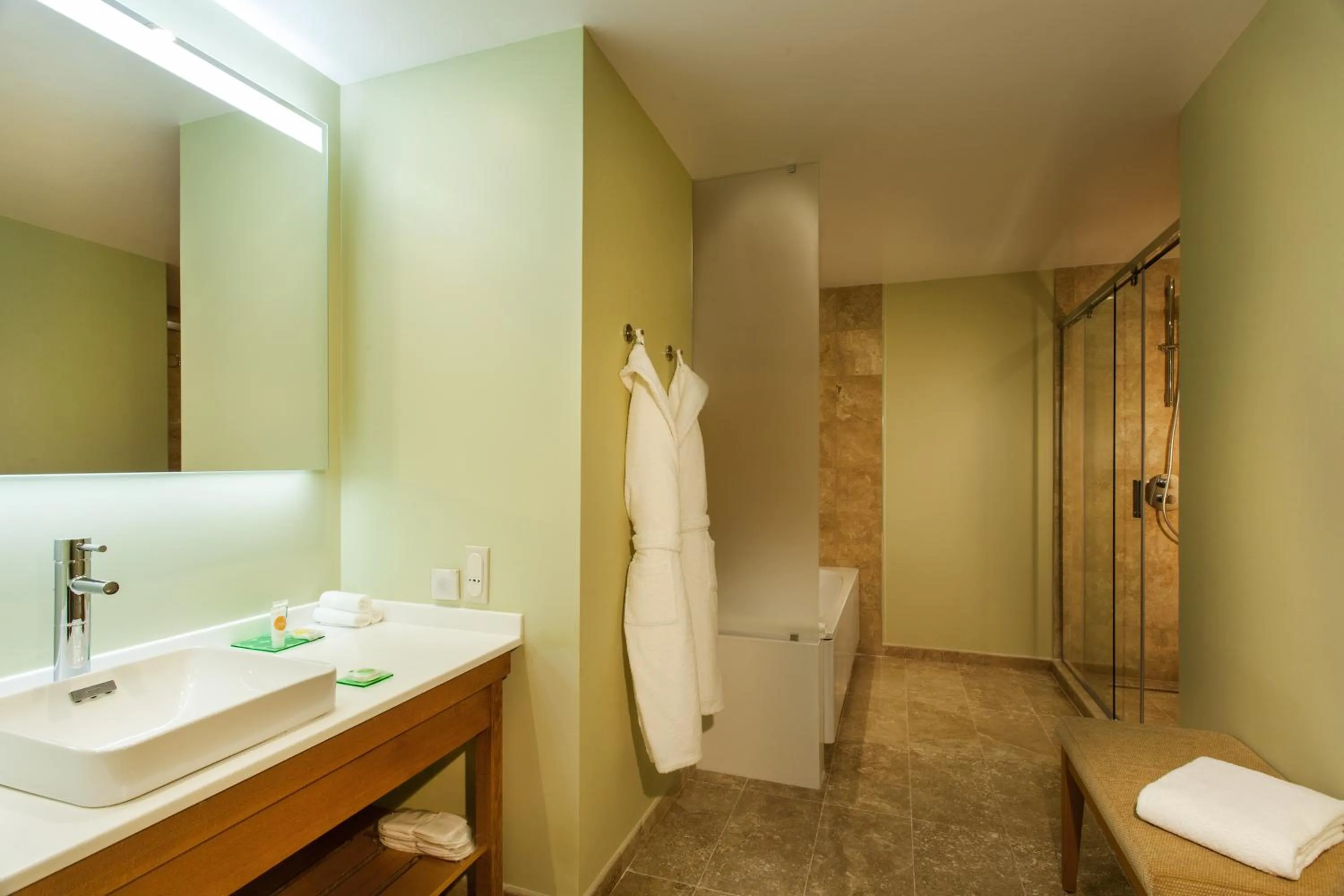 Bathroom in Grand Resort Jermuk Sanatorium